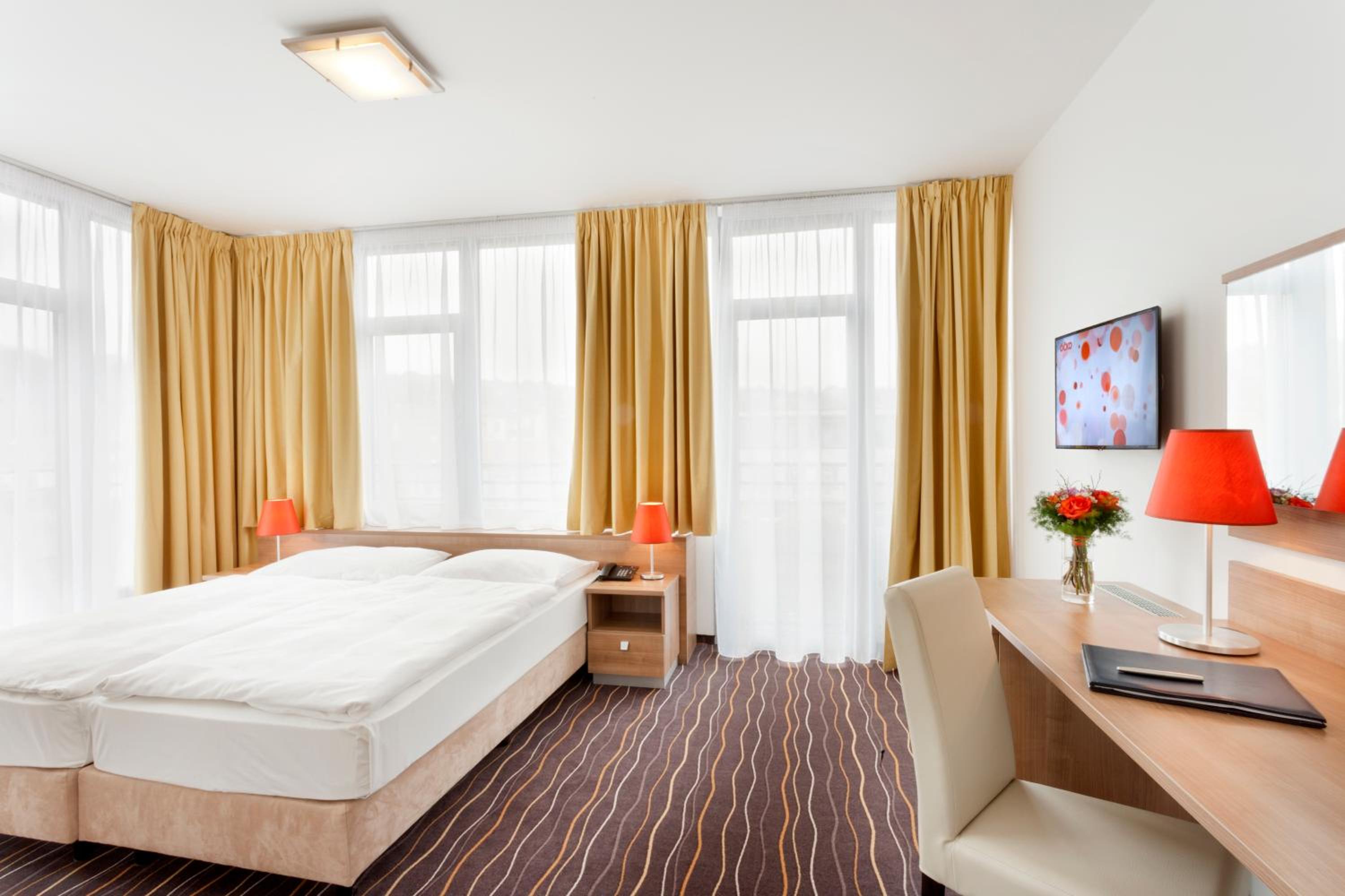 Available room