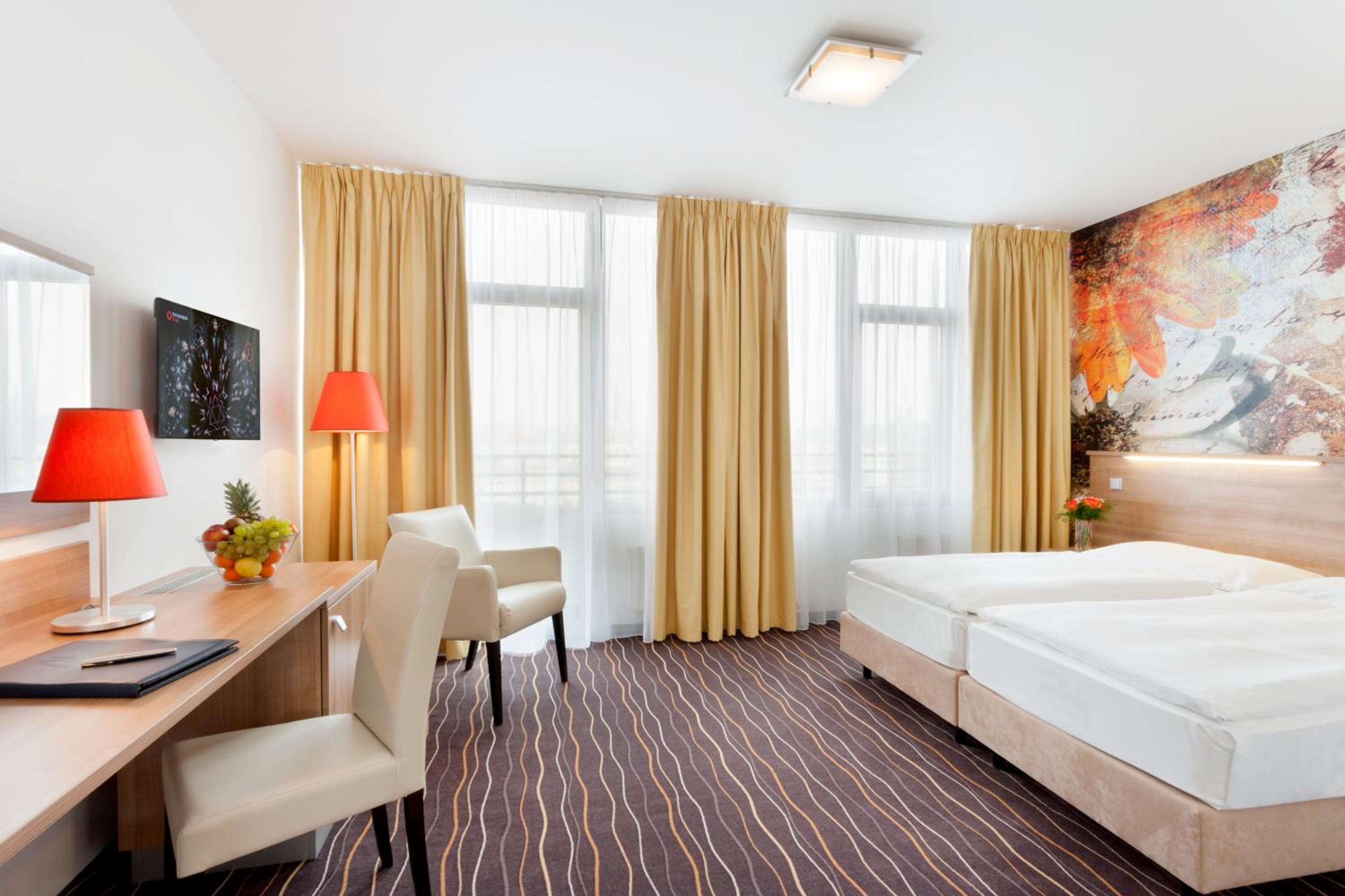 Available room