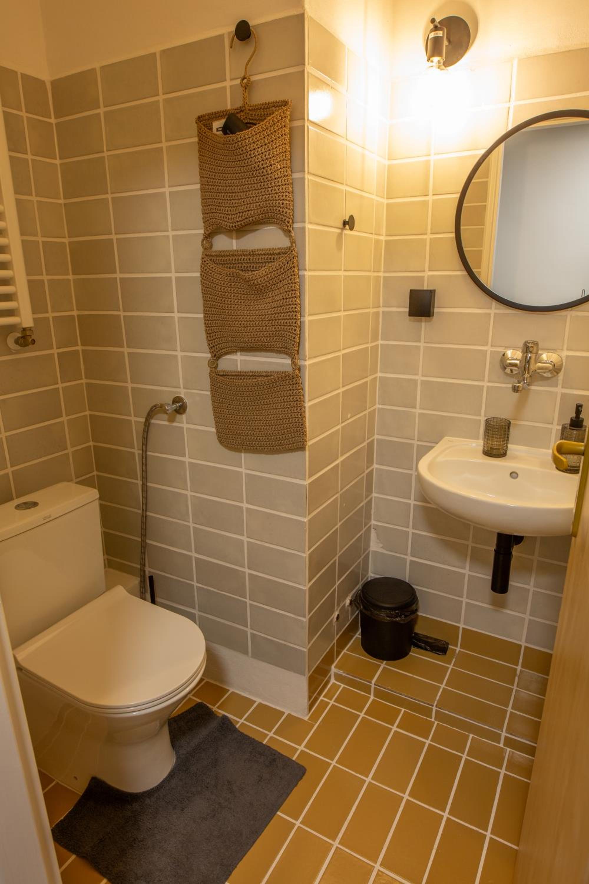 Standard Double or Twin Room - Photo 4