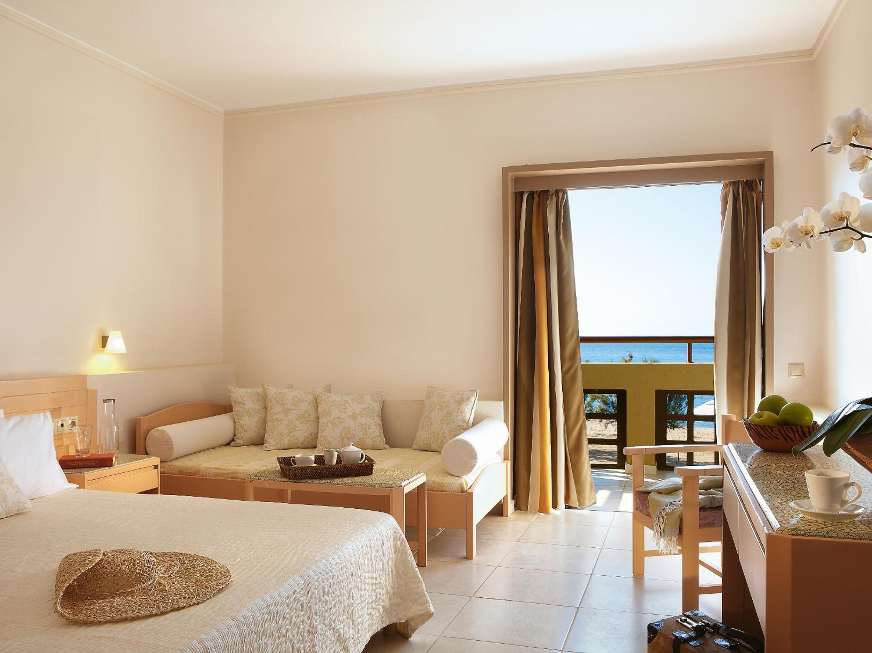 Triple Room with Garden View