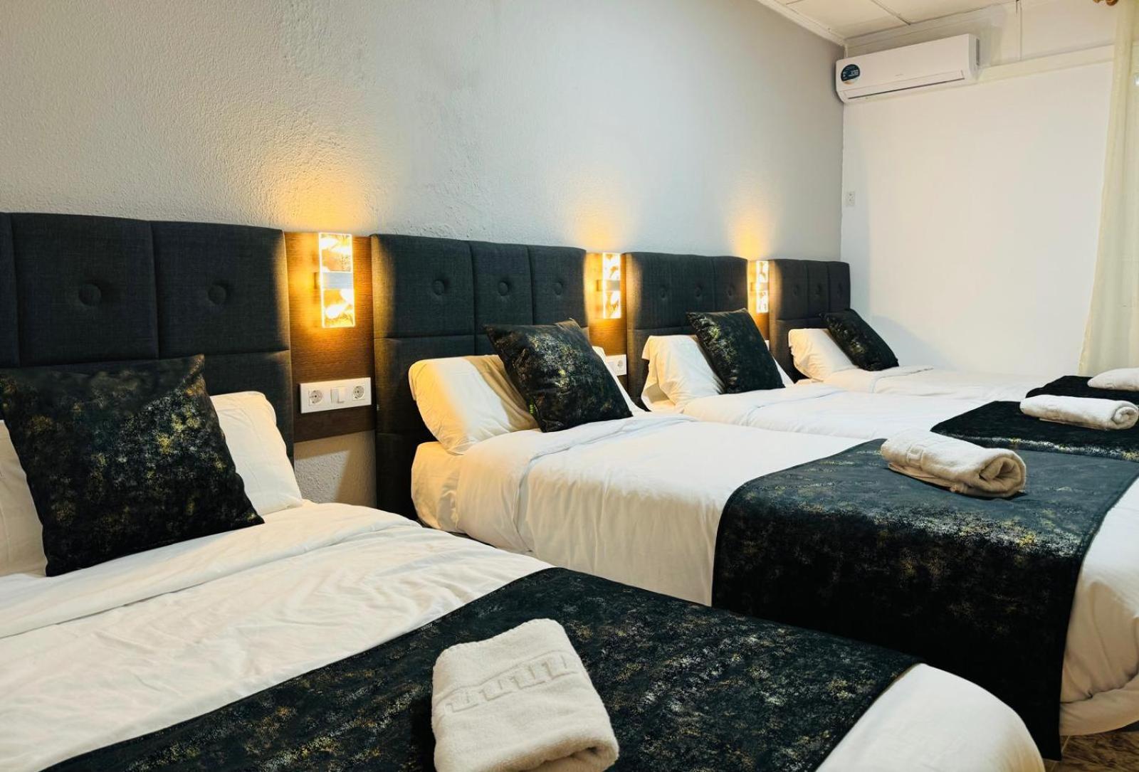 Habitación #1040032607