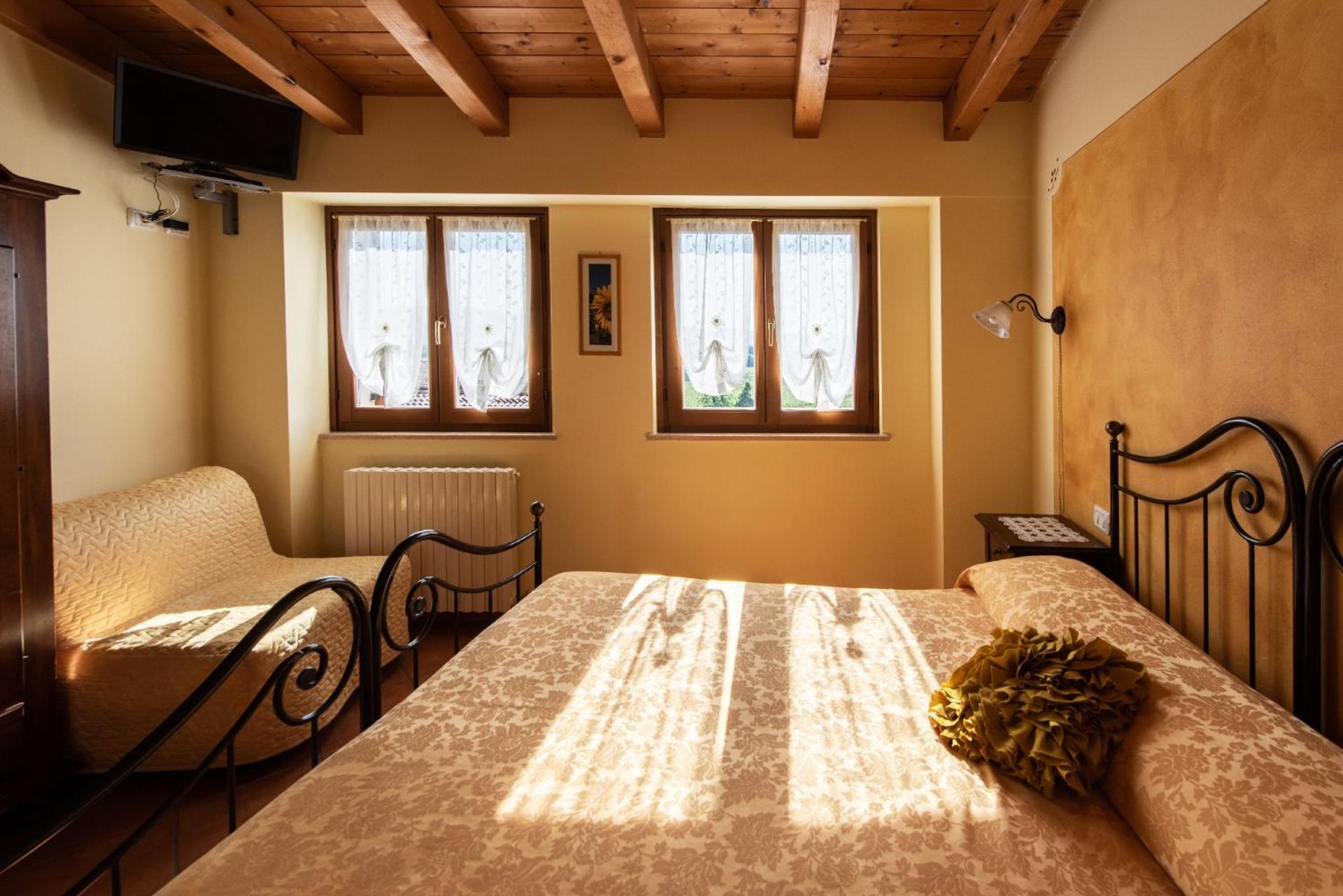 Double Room photo 2