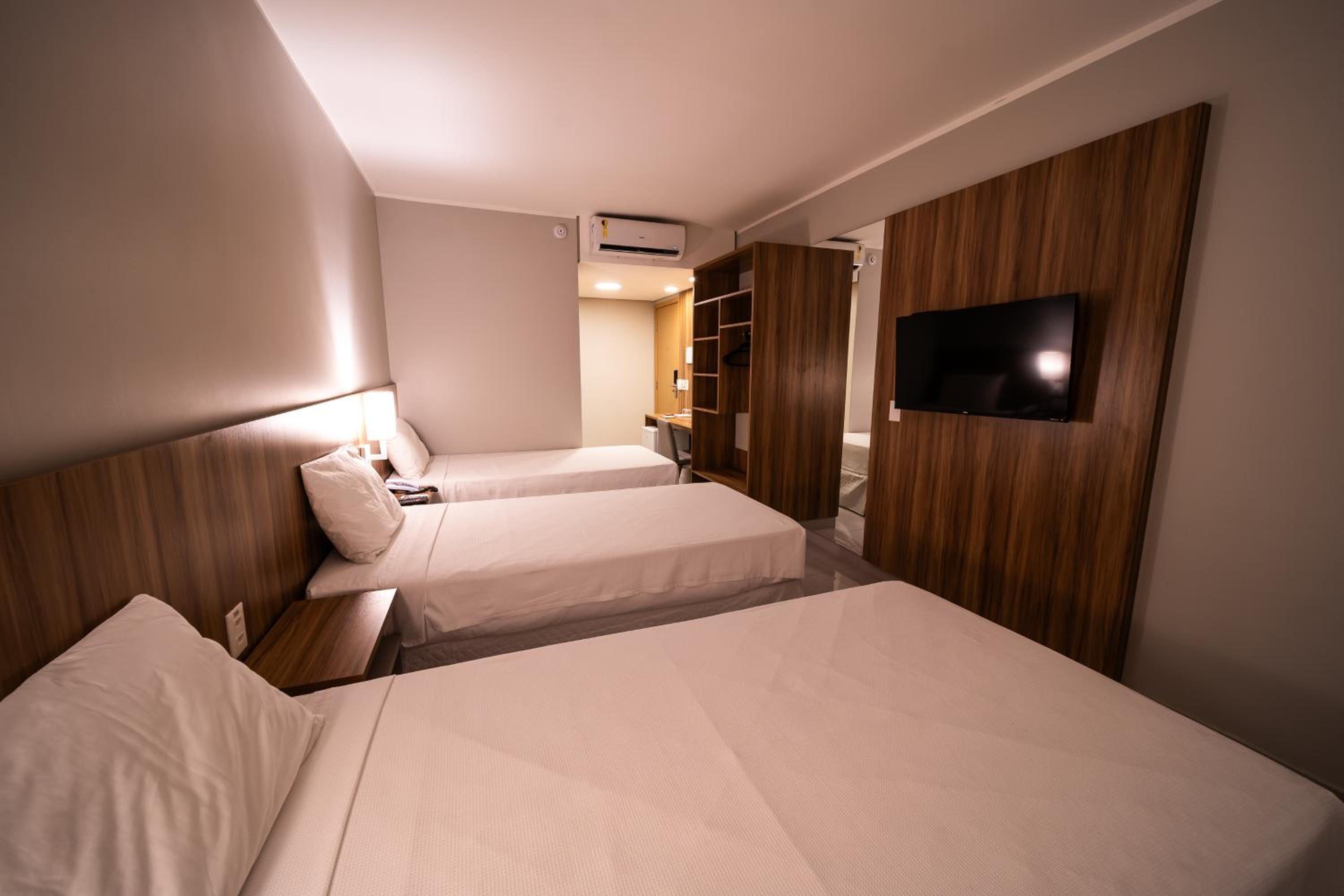 Standard Triple Room - Photo 3