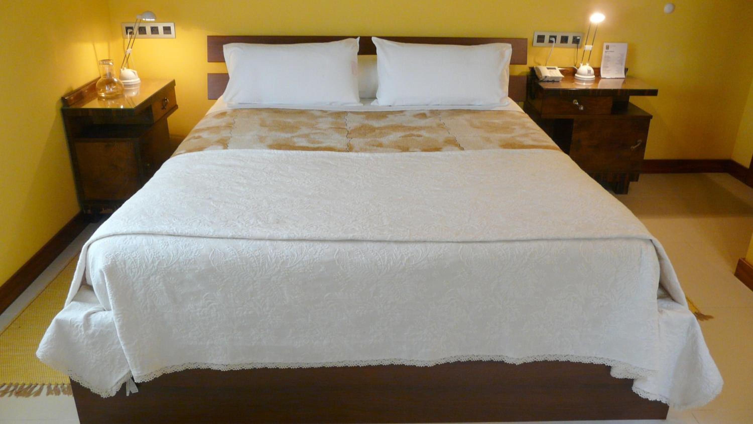 Deluxe Queen Room photo 3