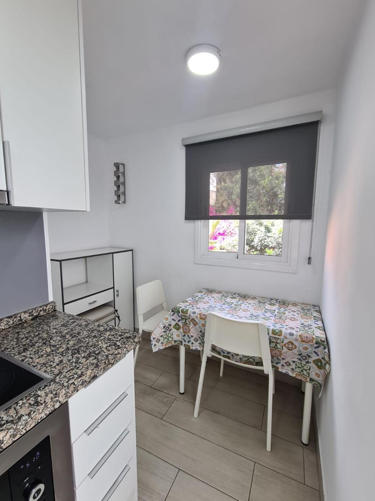One-Bedroom Apartment with Sea View and Terrace