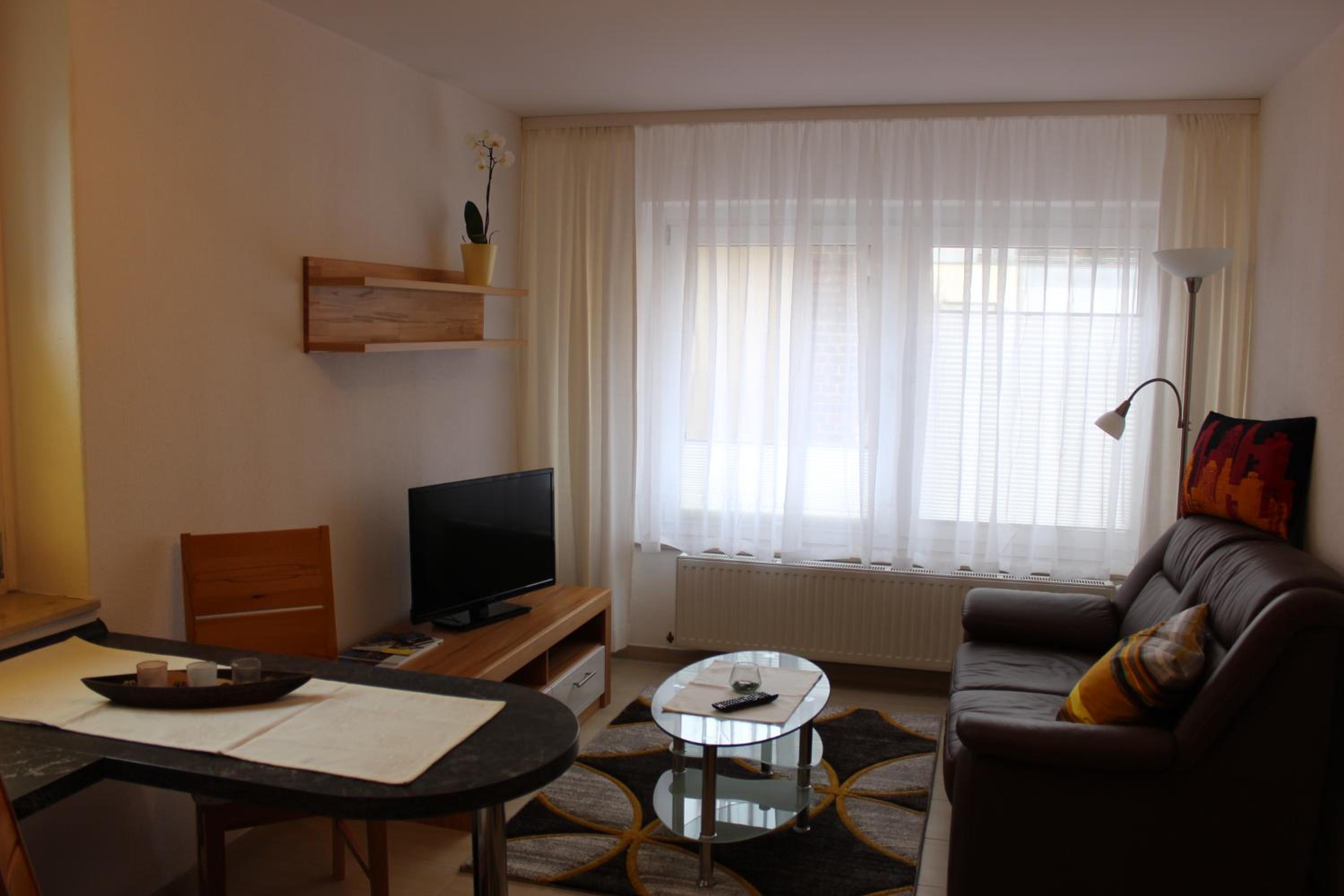 One-Bedroom Apartment photo 2