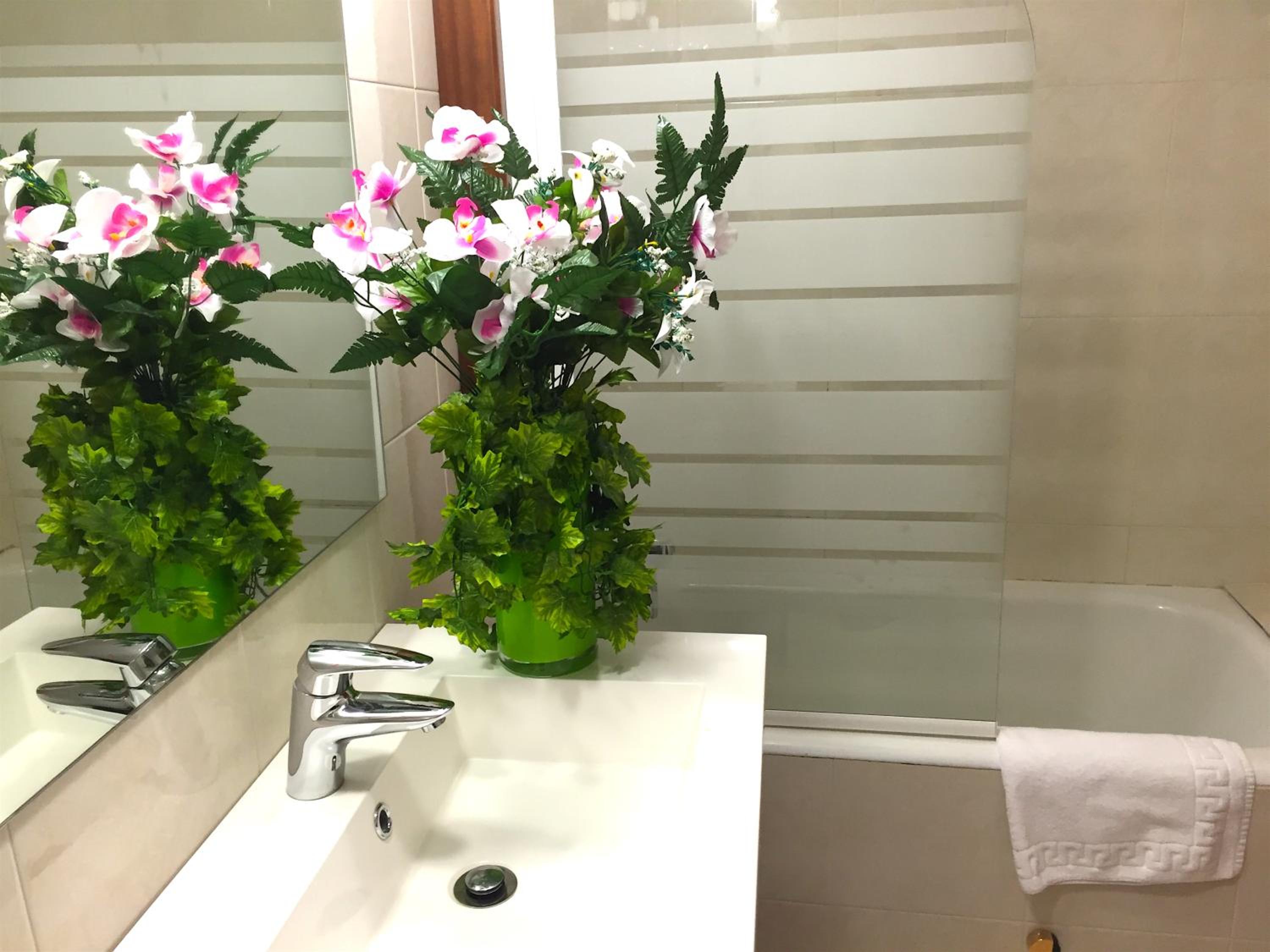 Habitación Doble o con Dos Camas con Acceso al Spa Habitación Doble o con Dos Camas con Acceso al Spa