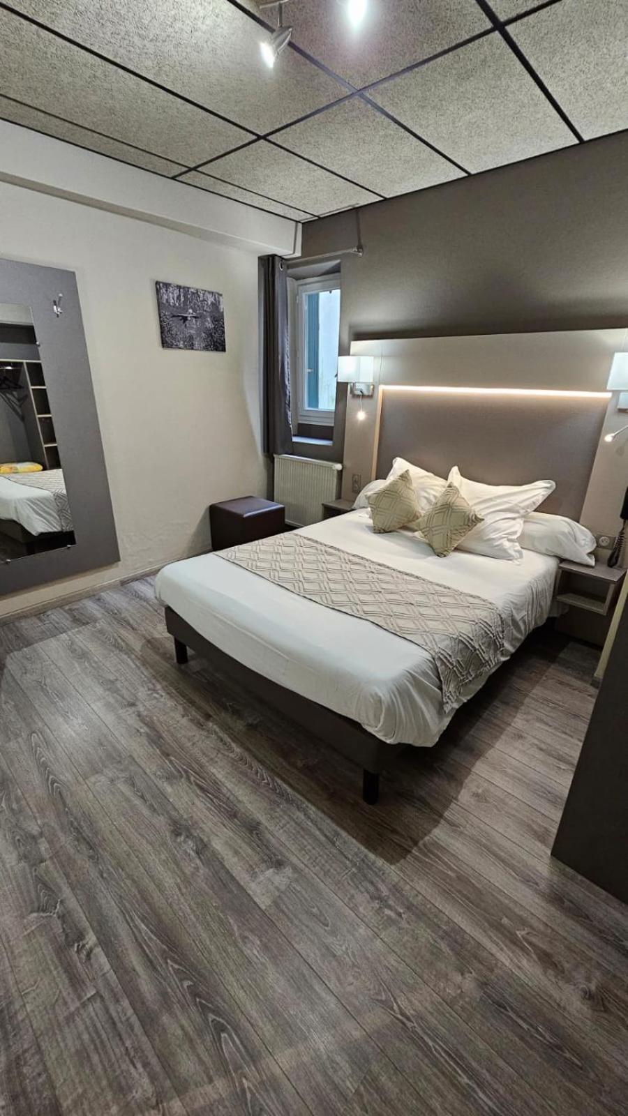 Economy Double Room - Photo 1