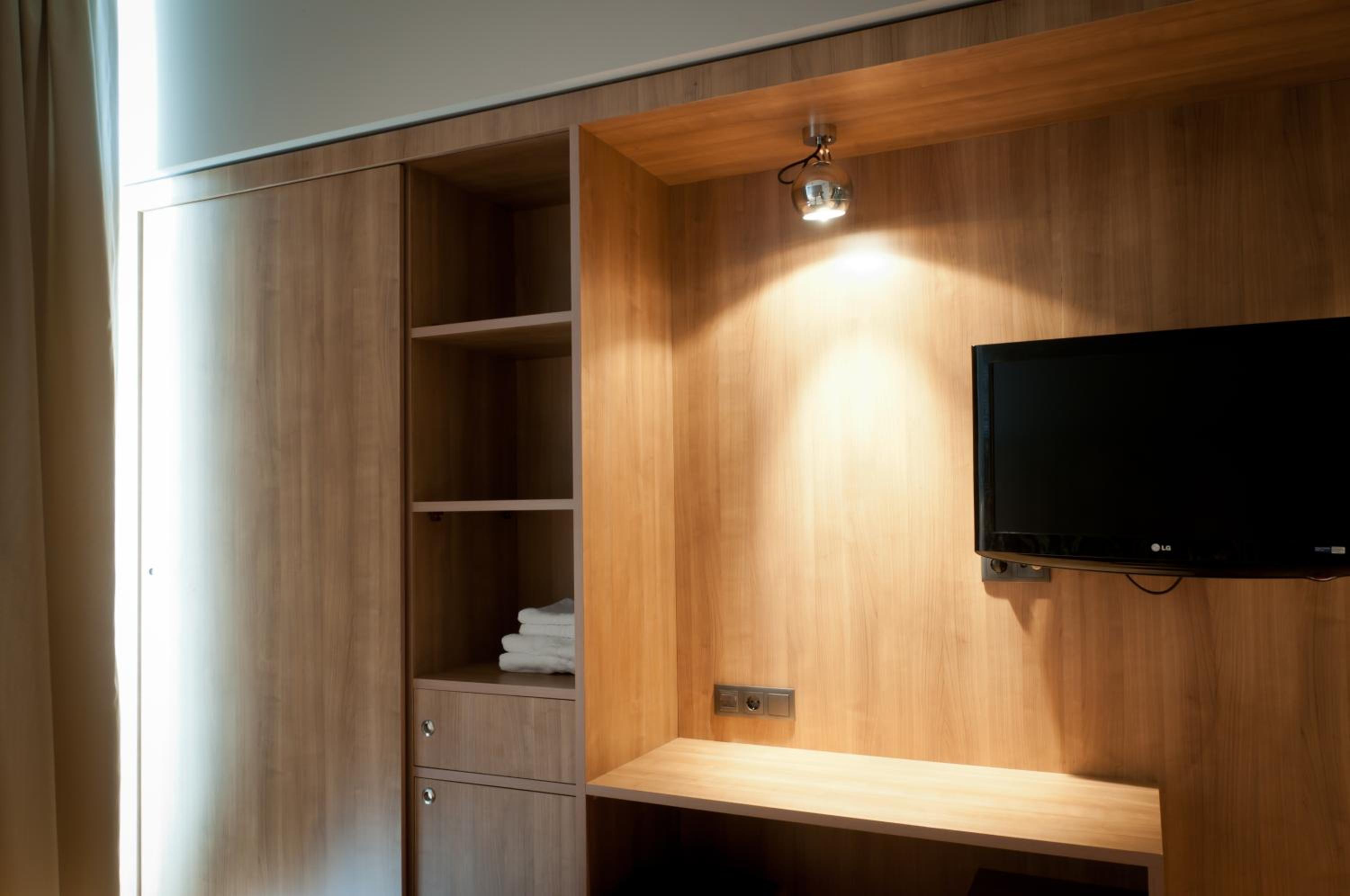 Double or Twin Room photo 1