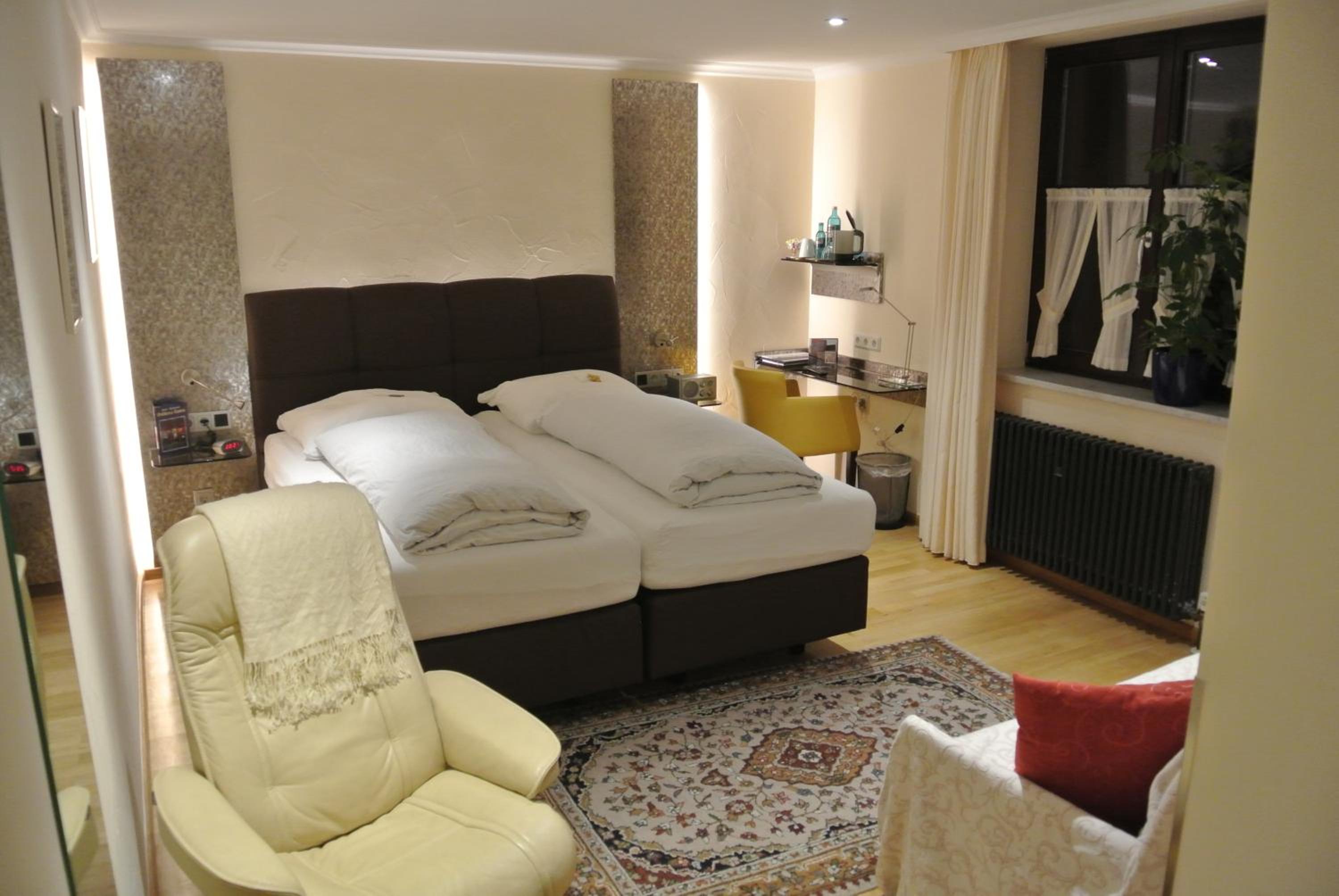 Triple Room - Photo 7