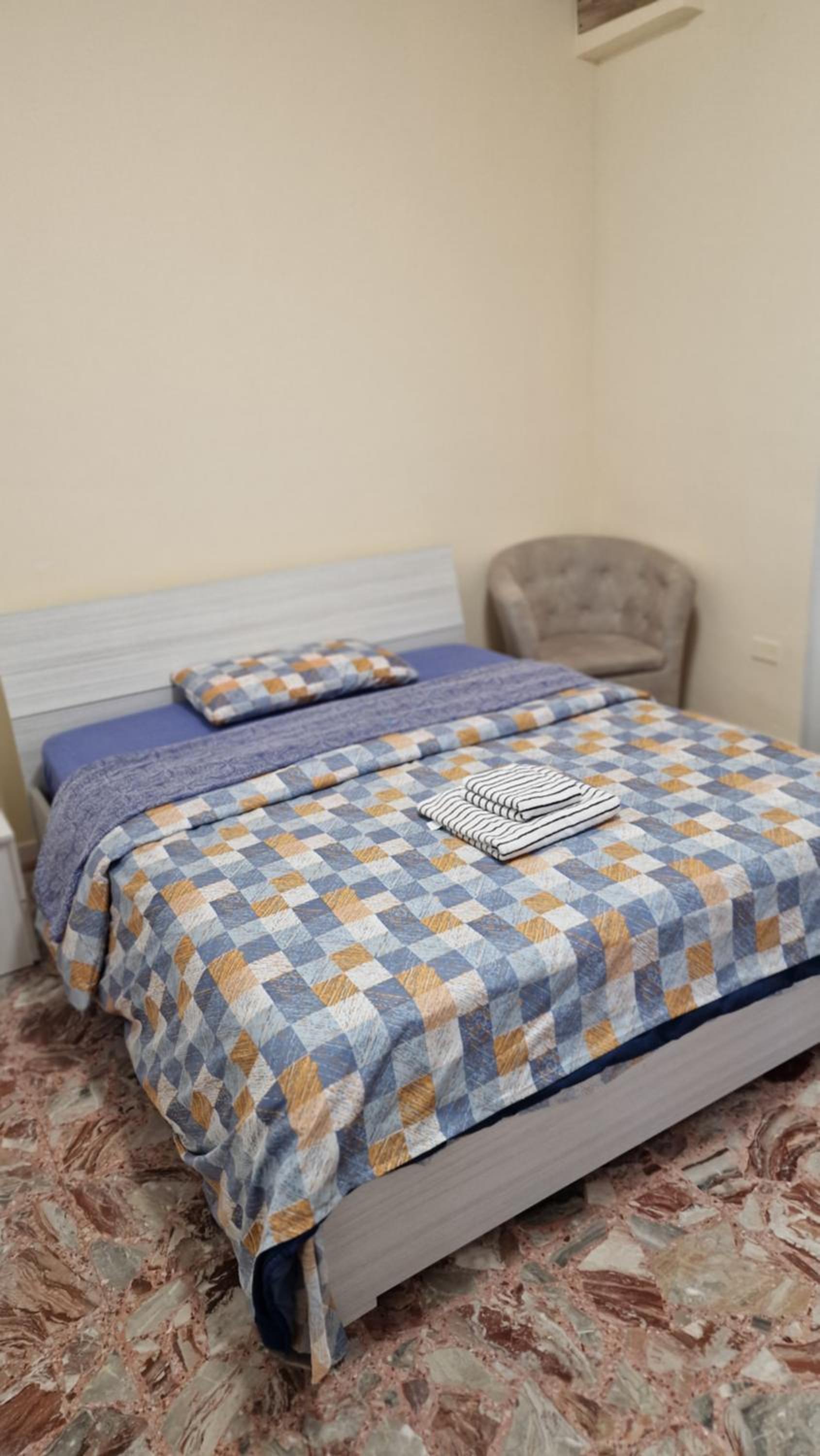 Large Double Room photo 3