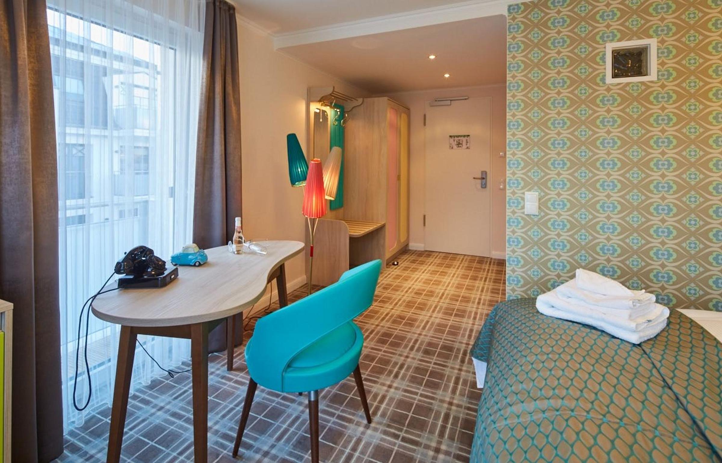 Exclusive Double Room thumbnail 5