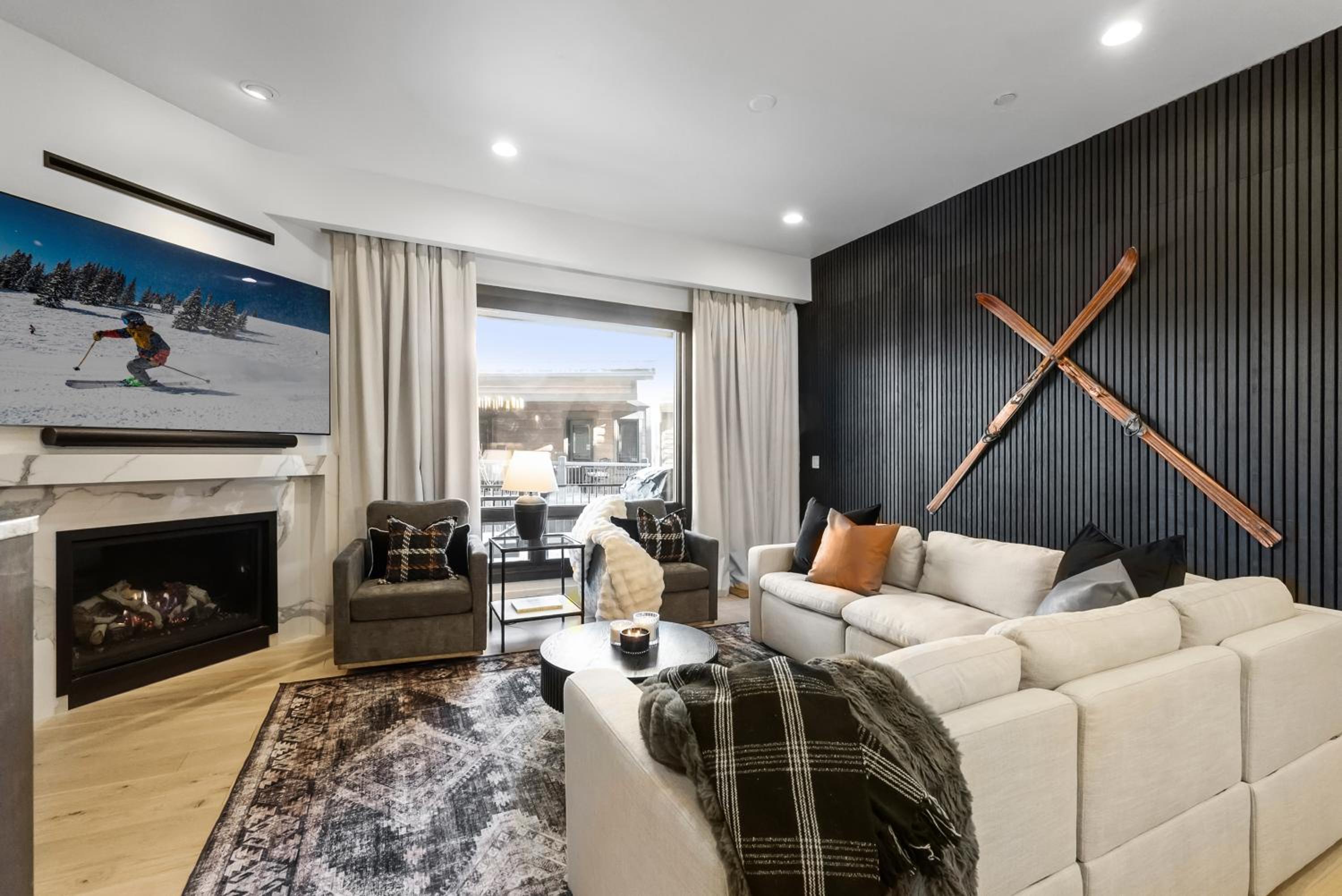 Three-Bedroom Deluxe Apartment photo 1