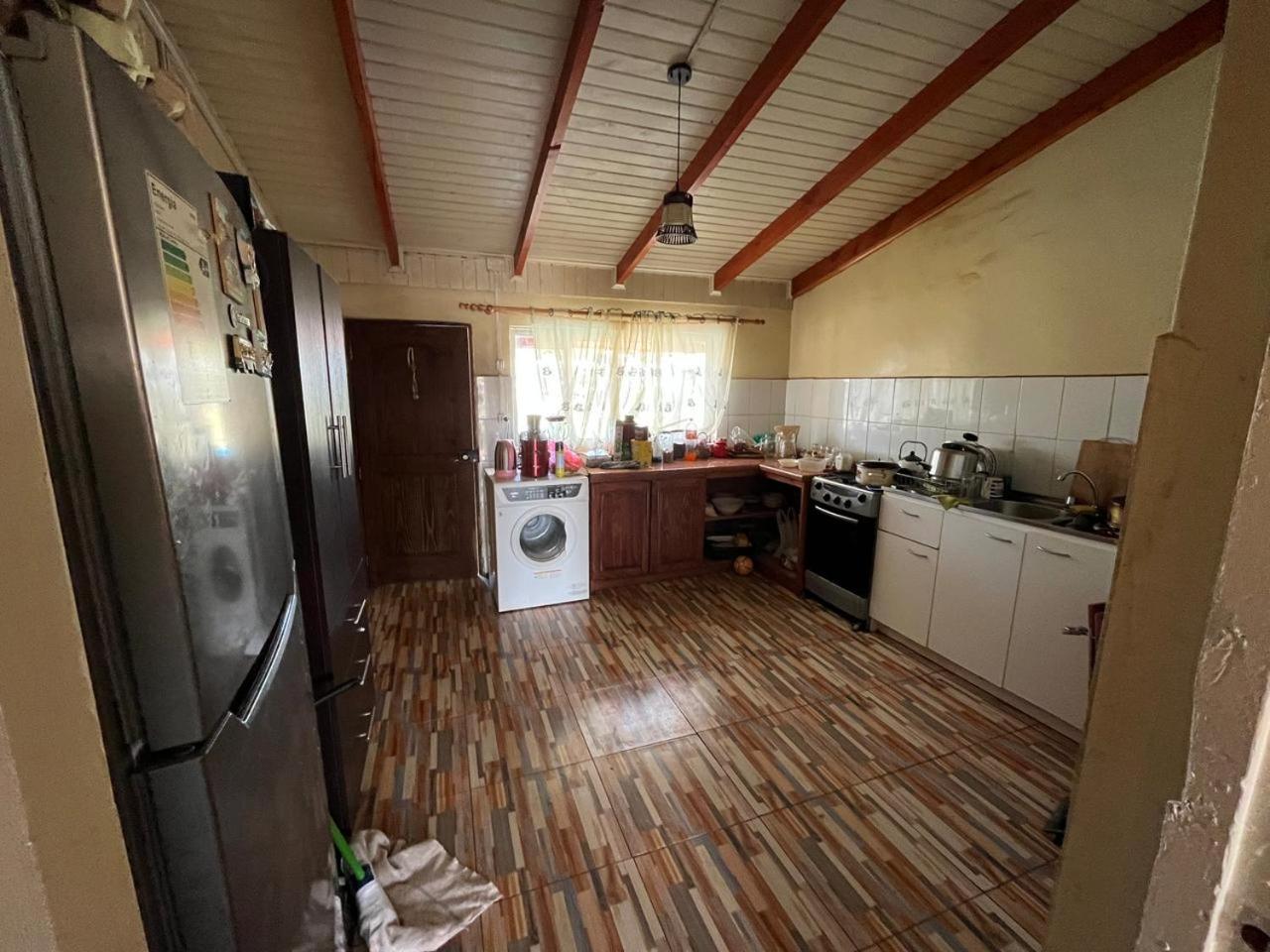 Standard Single Room with Shared Bathroom