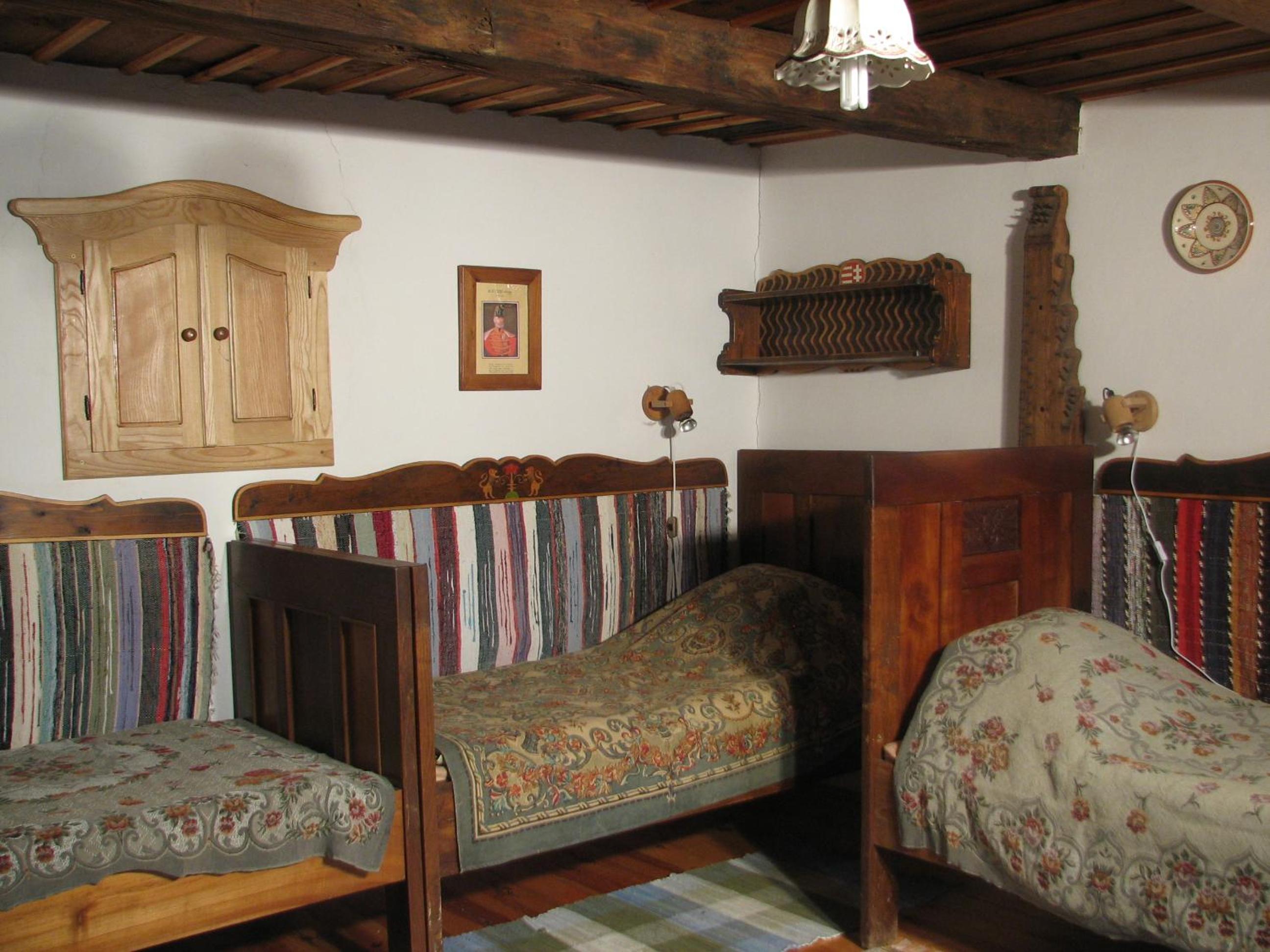 Three-Bedroom House photo 2