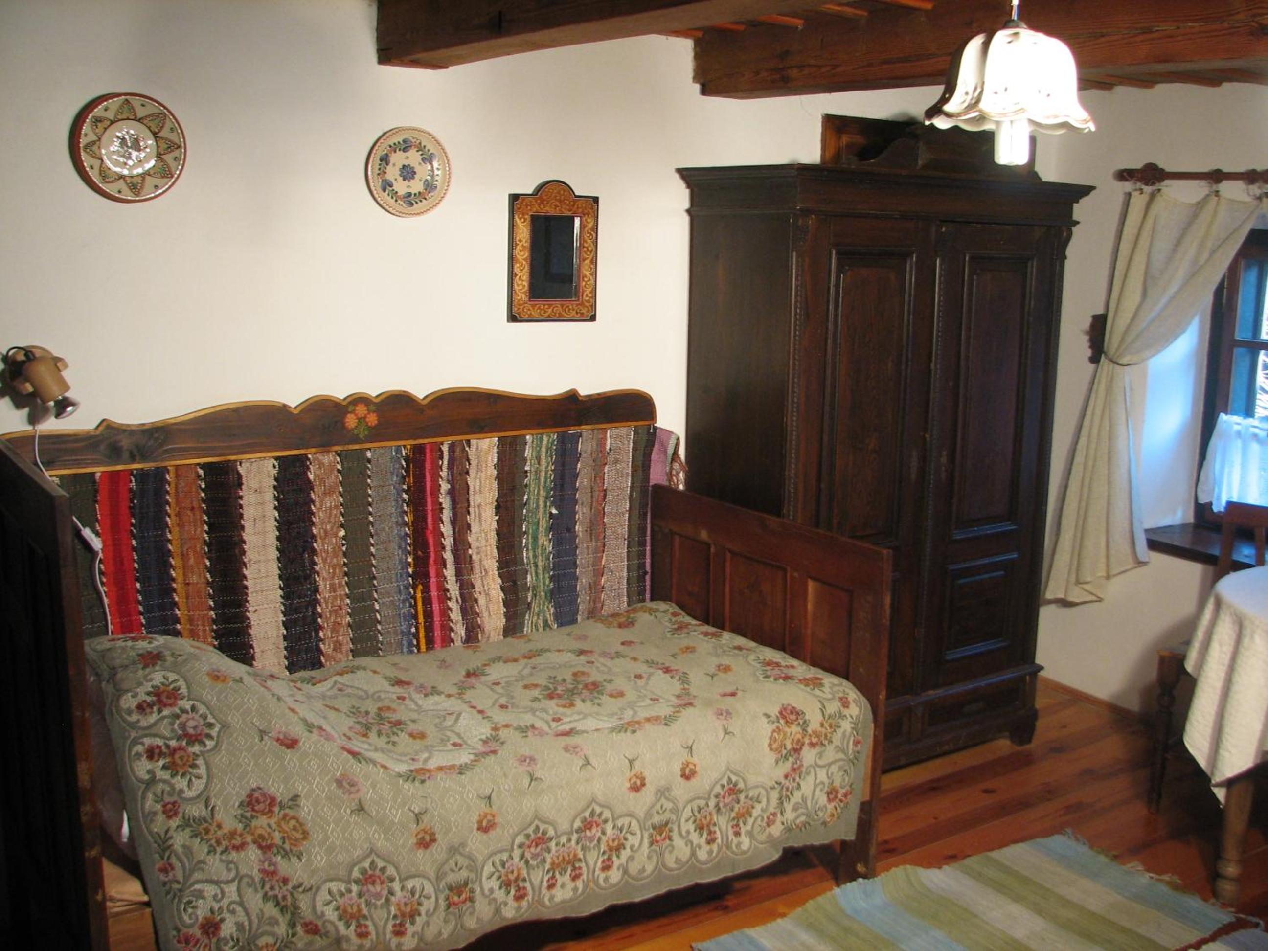 Quadruple Room with Private Bathroom photo 2