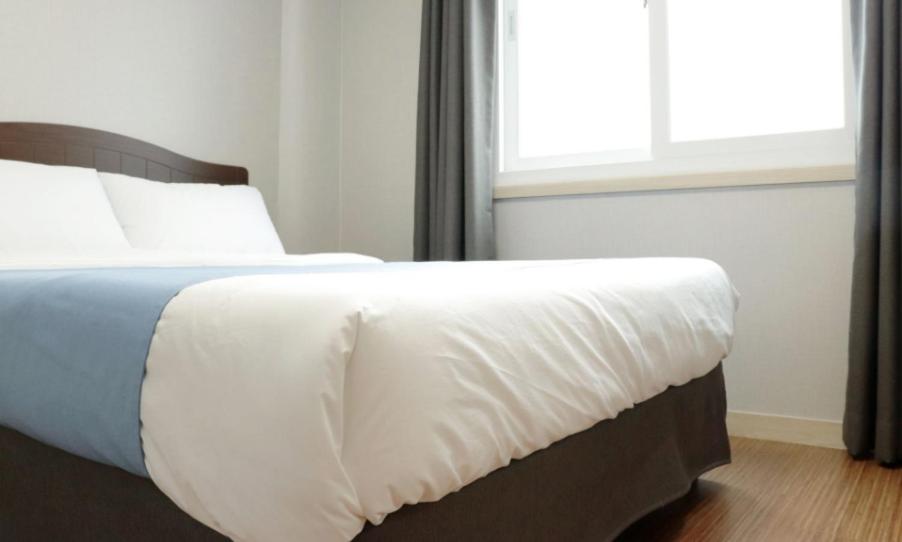 Standard Double Room - Photo 6