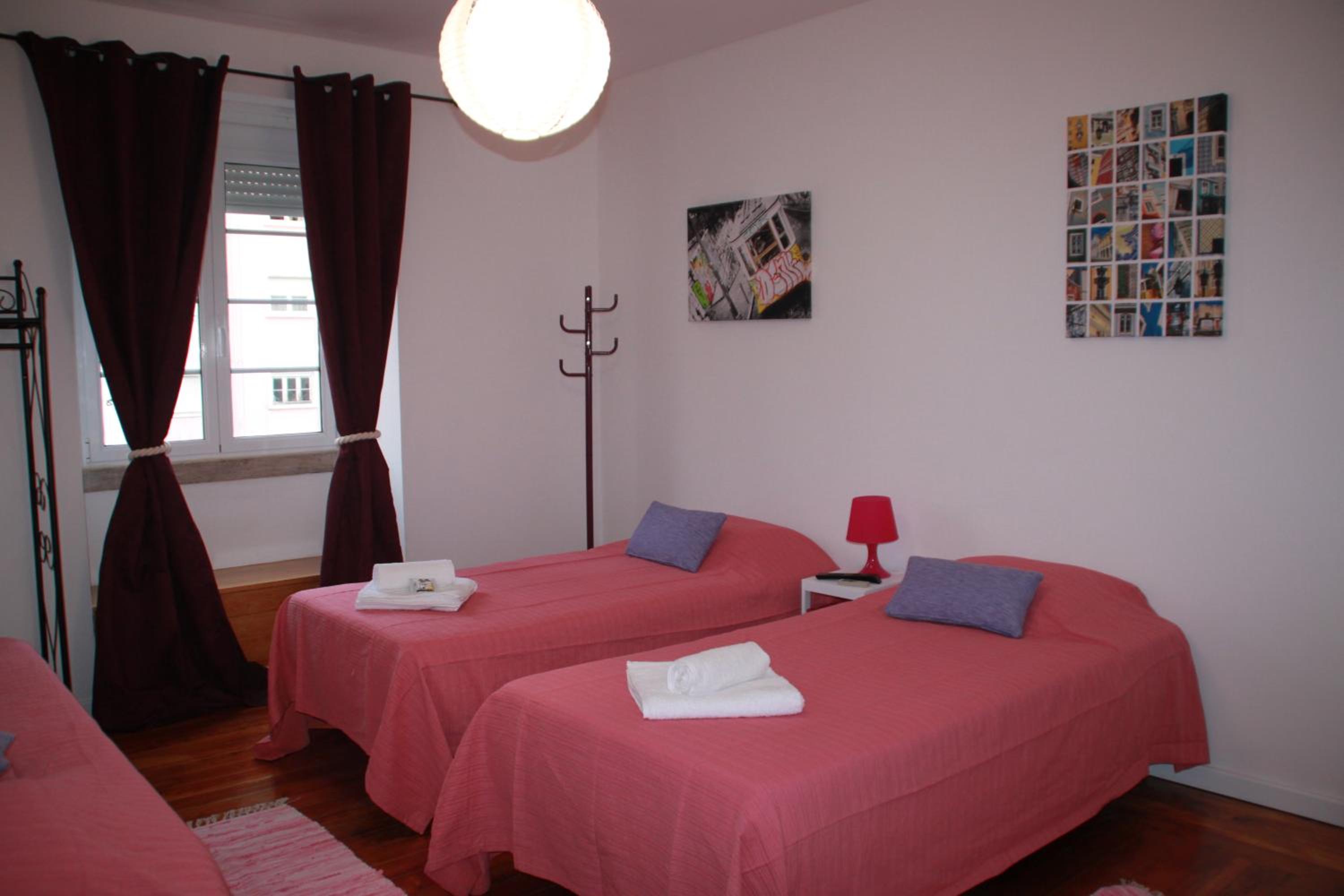 Triple Room with Private Bathroom photo 1