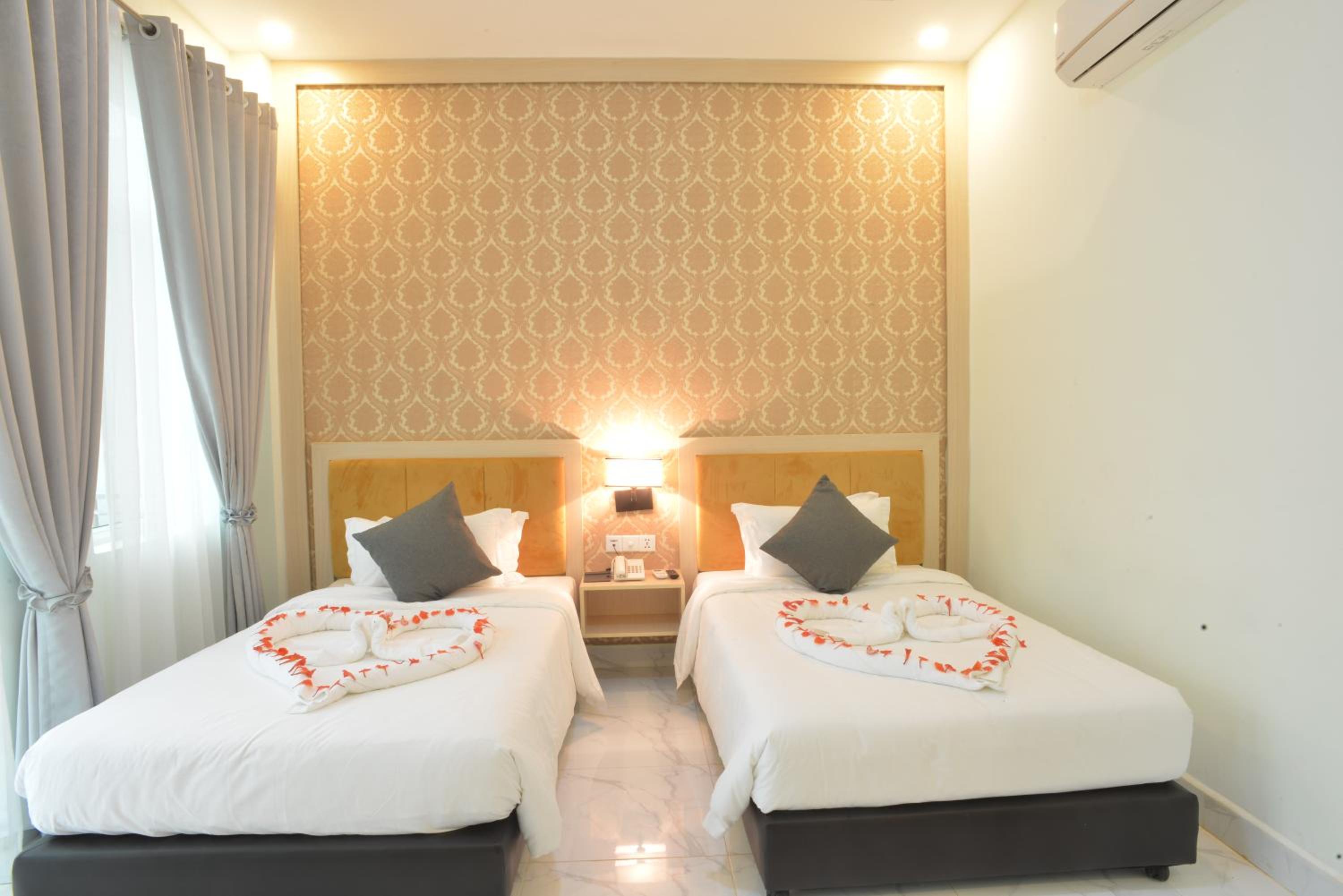 Superior Twin Room photo 3