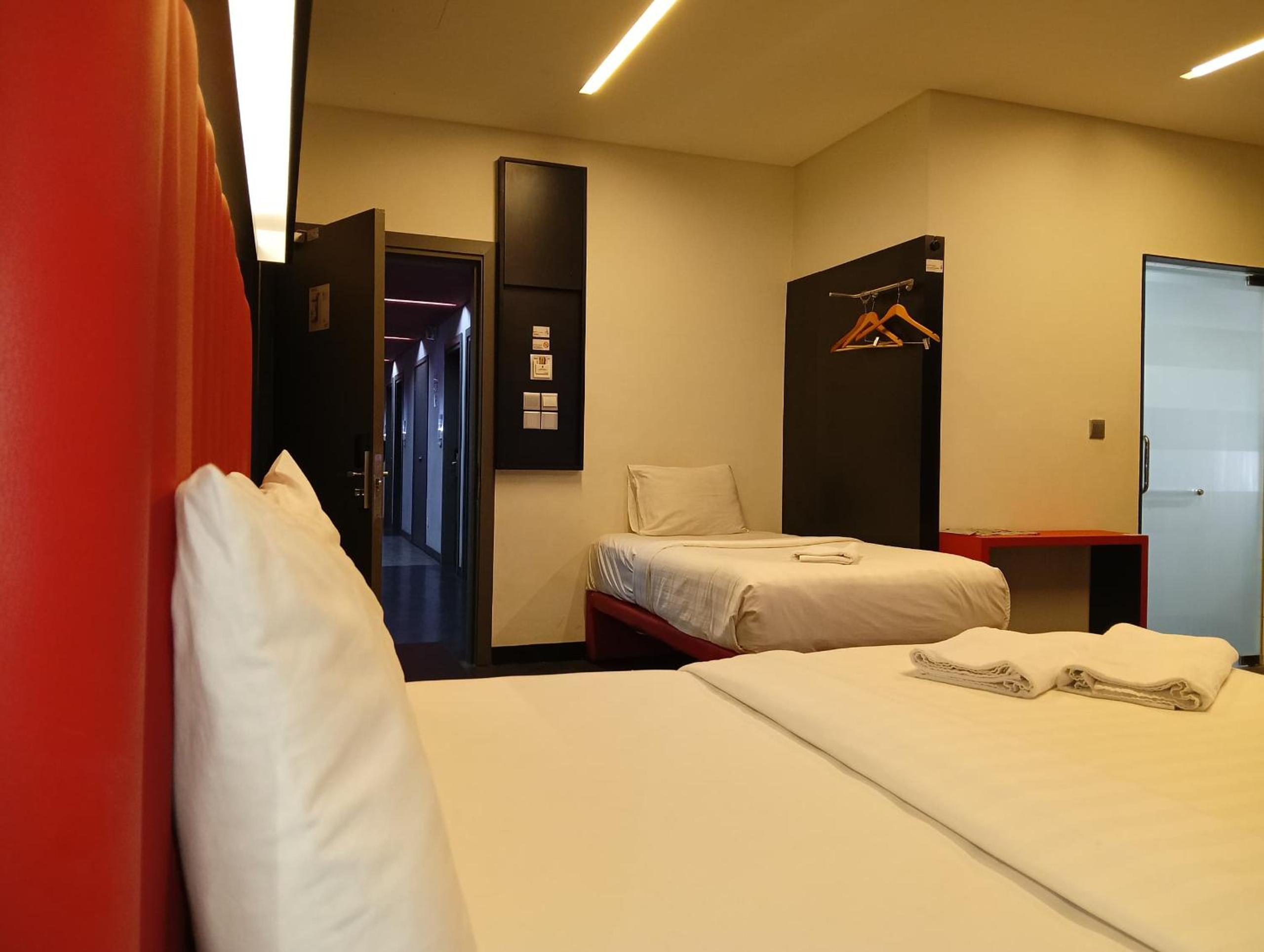 Standard Triple Room - Photo 1