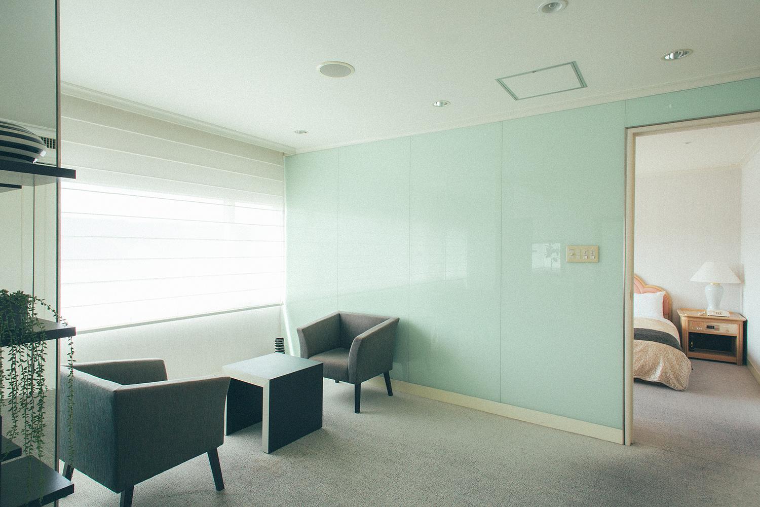 Suite - Photo 7