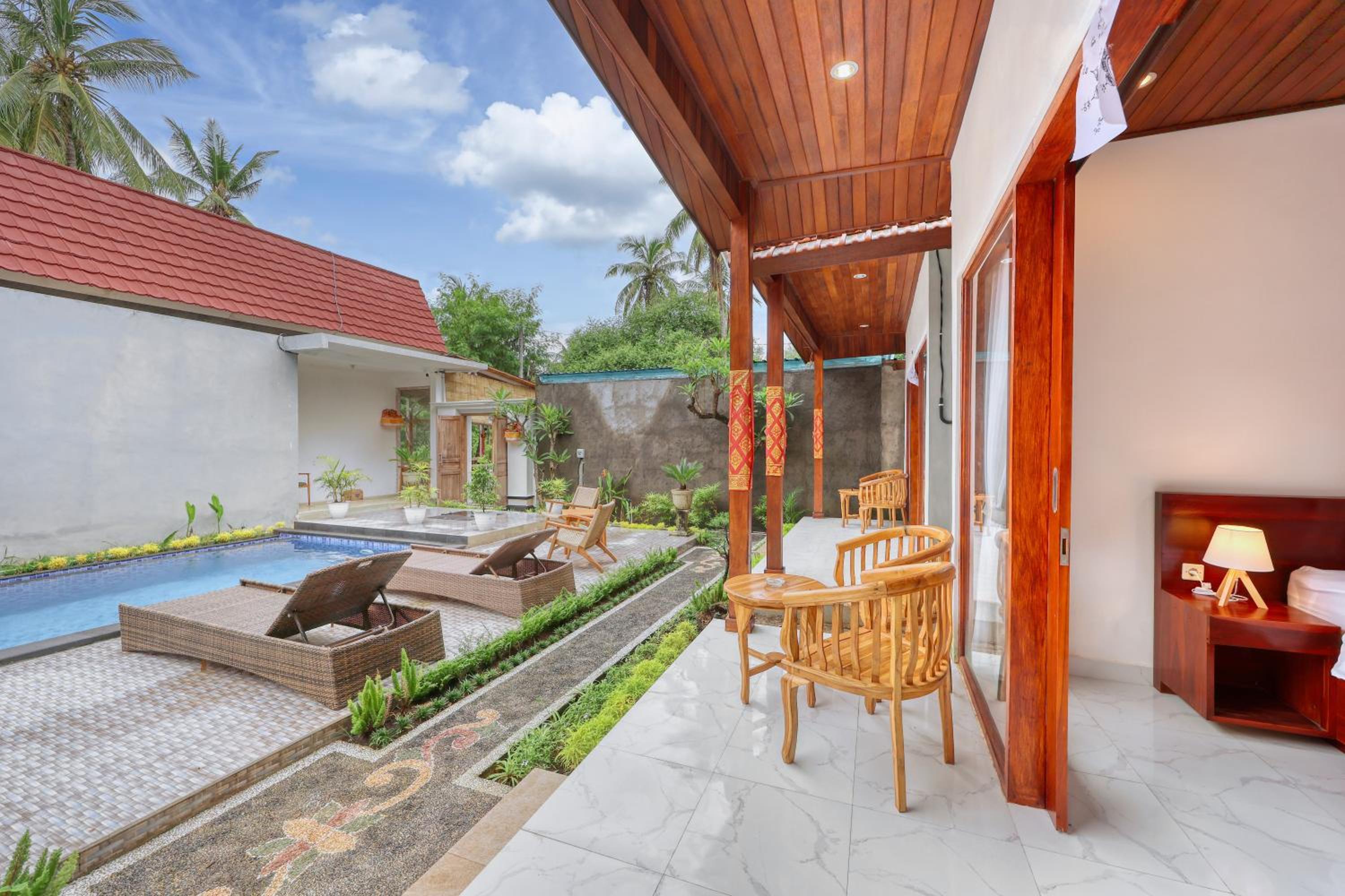 Double Room with Pool View photo 3