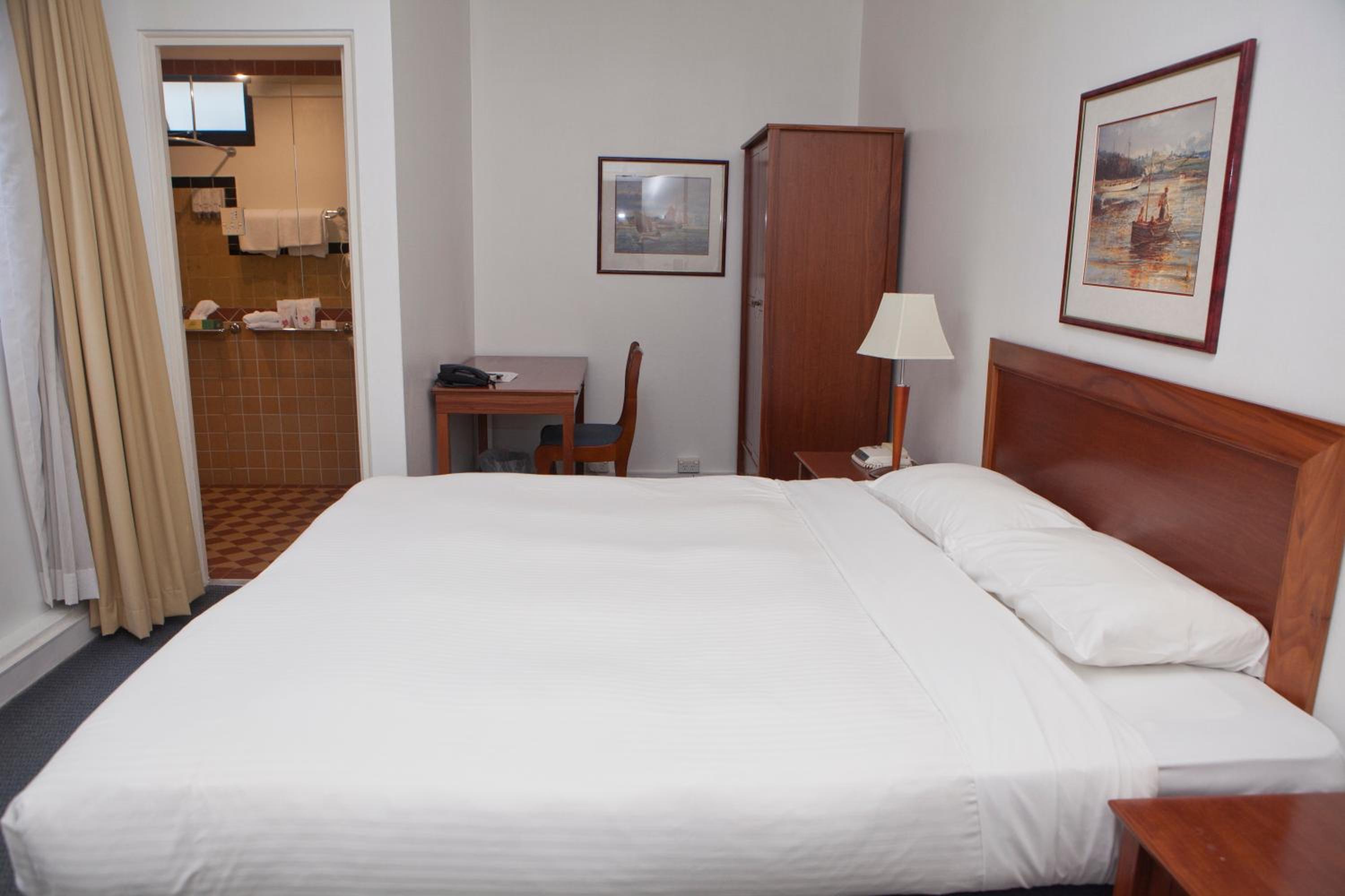 Superior Double Room with Courtyard View photo 2
