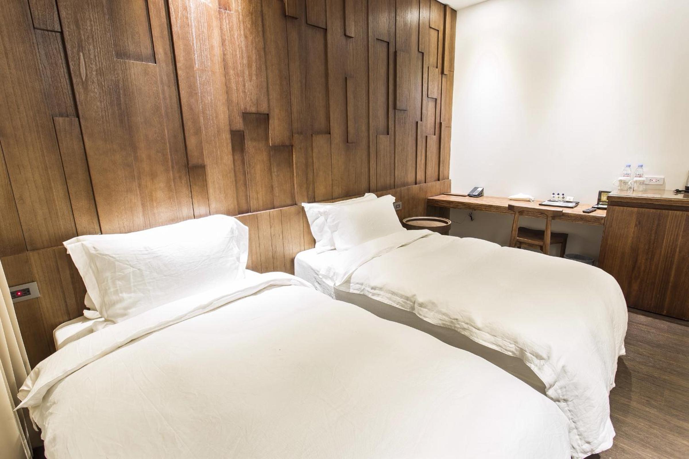 Comfort Twin Room
