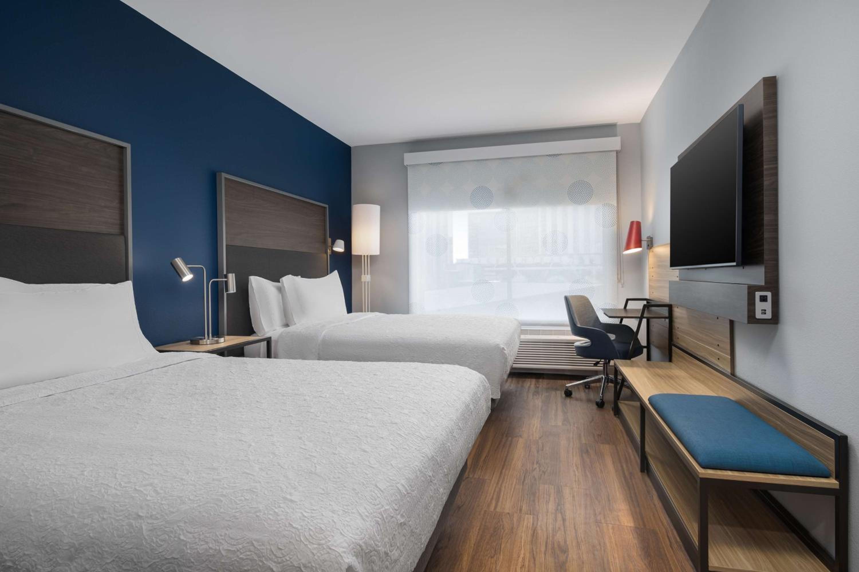 Queen Room with Two Queen Beds and Walk-In Shower - Photo 2