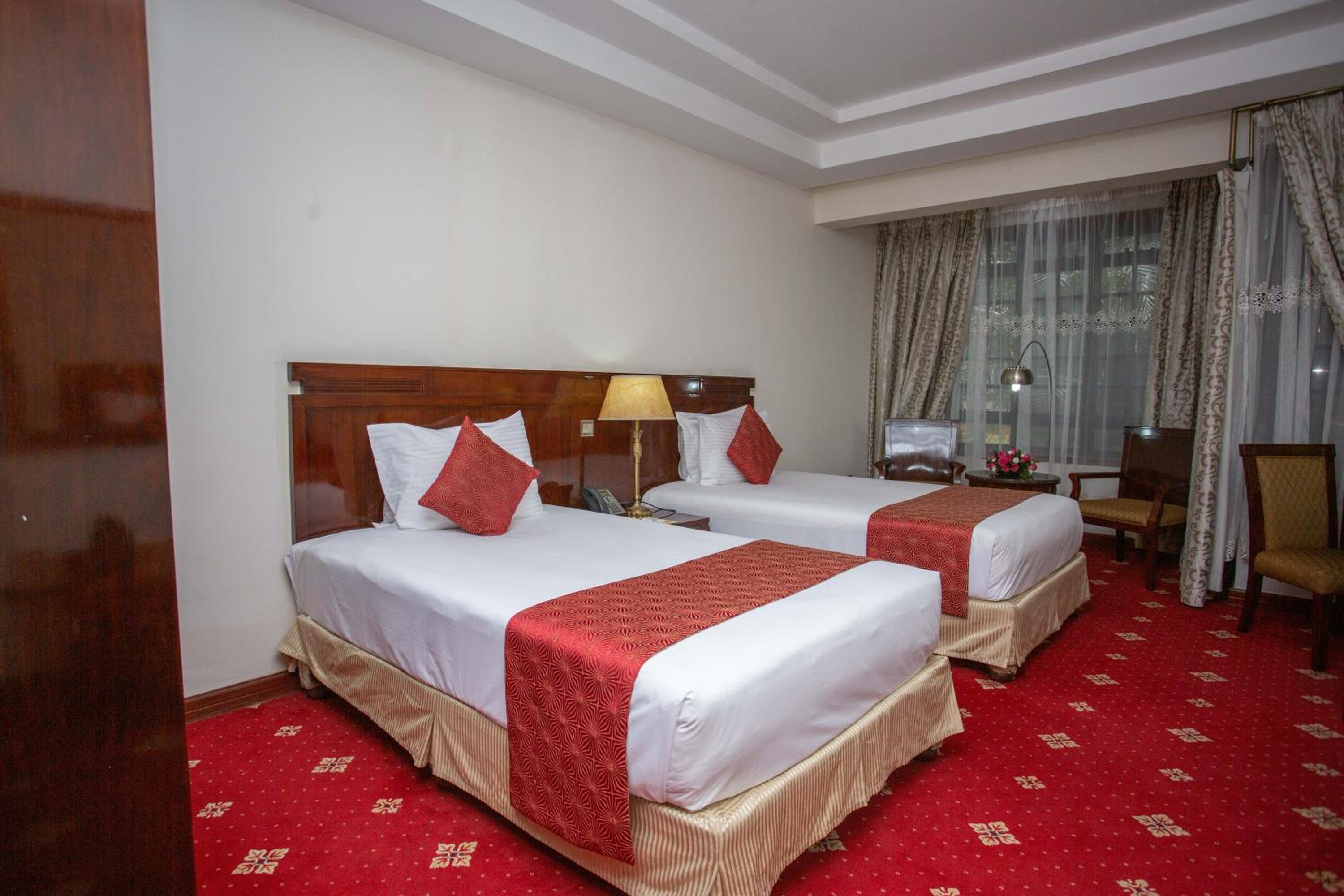 Superior Triple Room photo 2