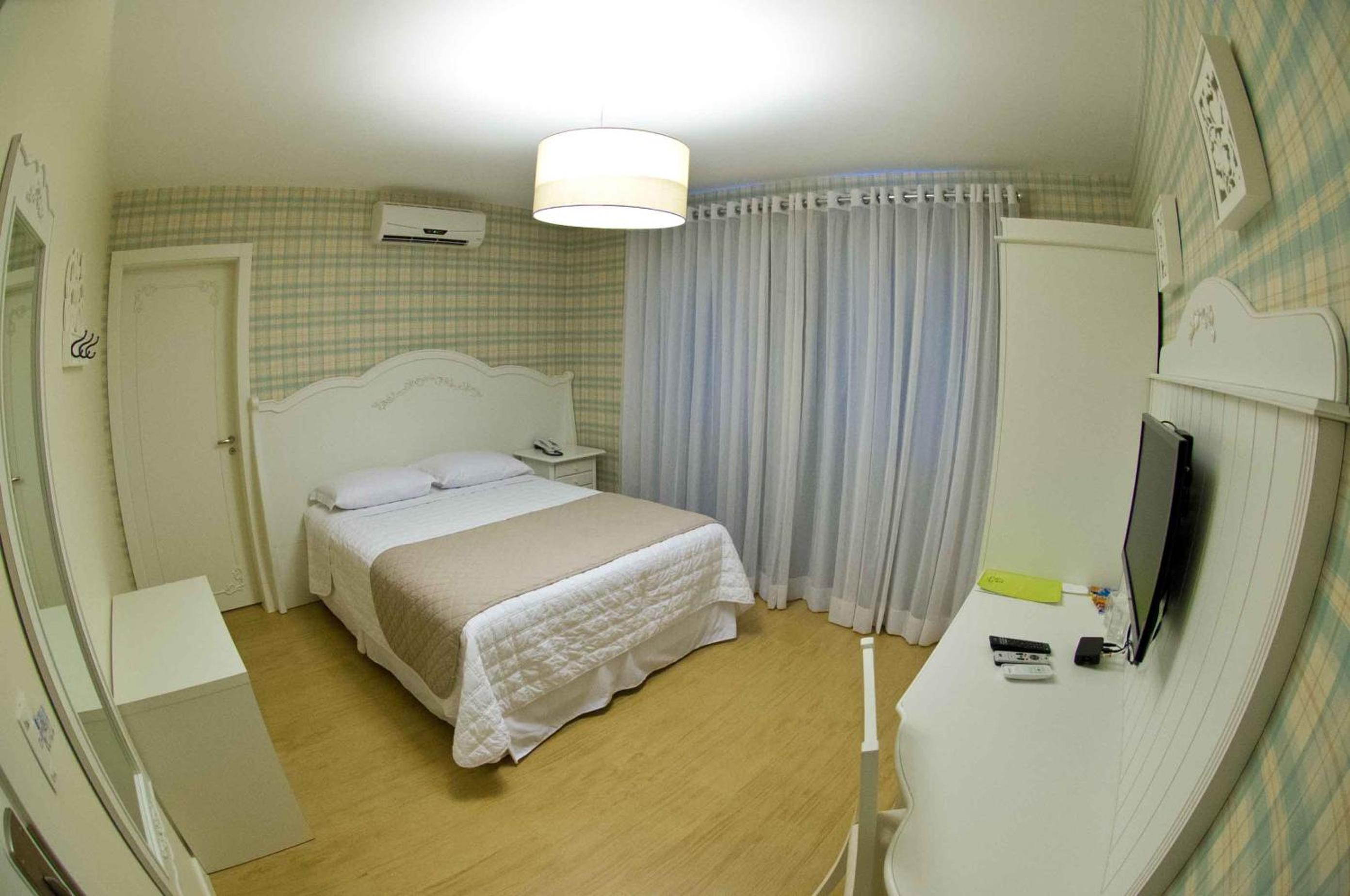 Luxury Single Room