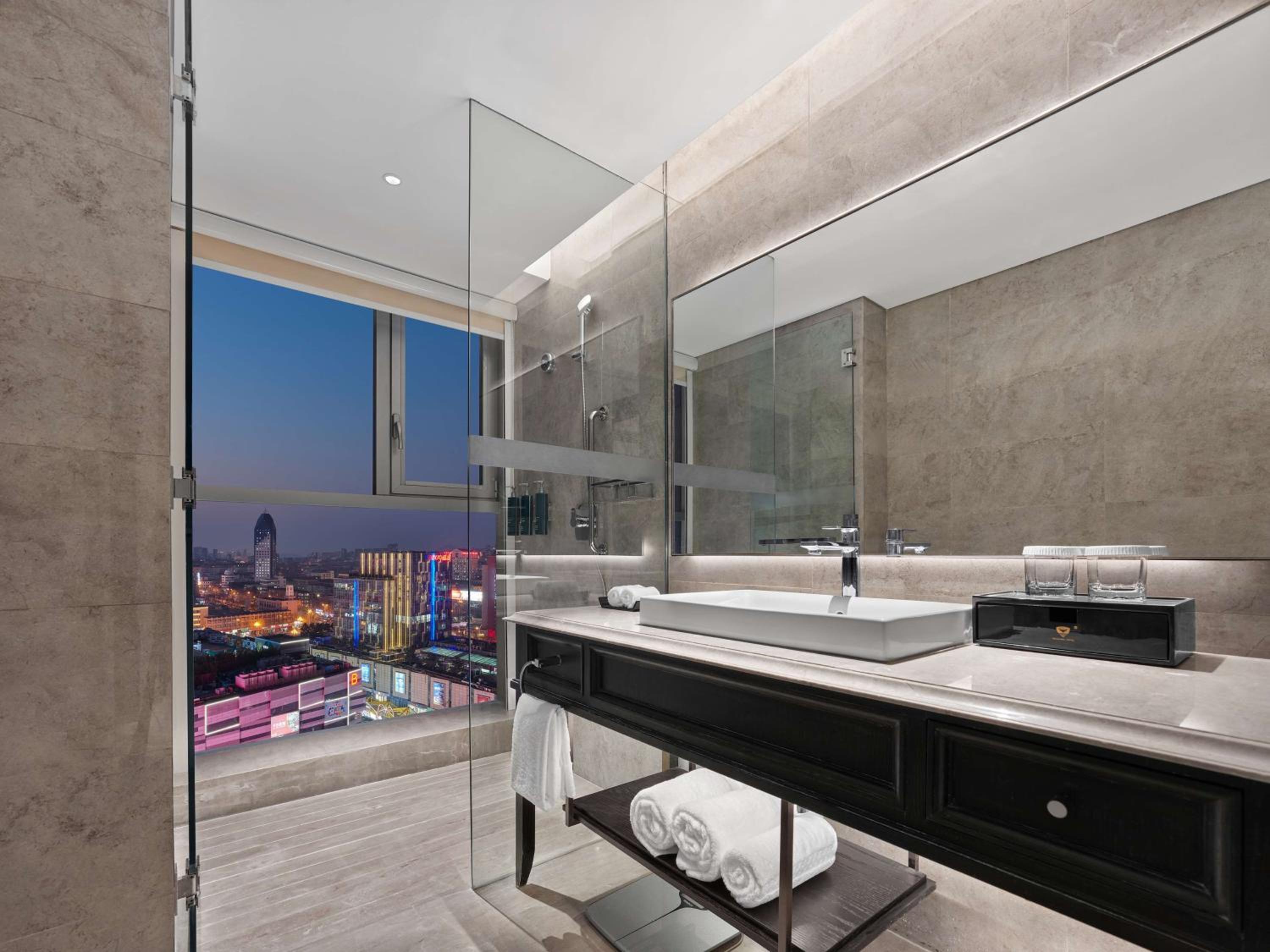 King Room photo 2