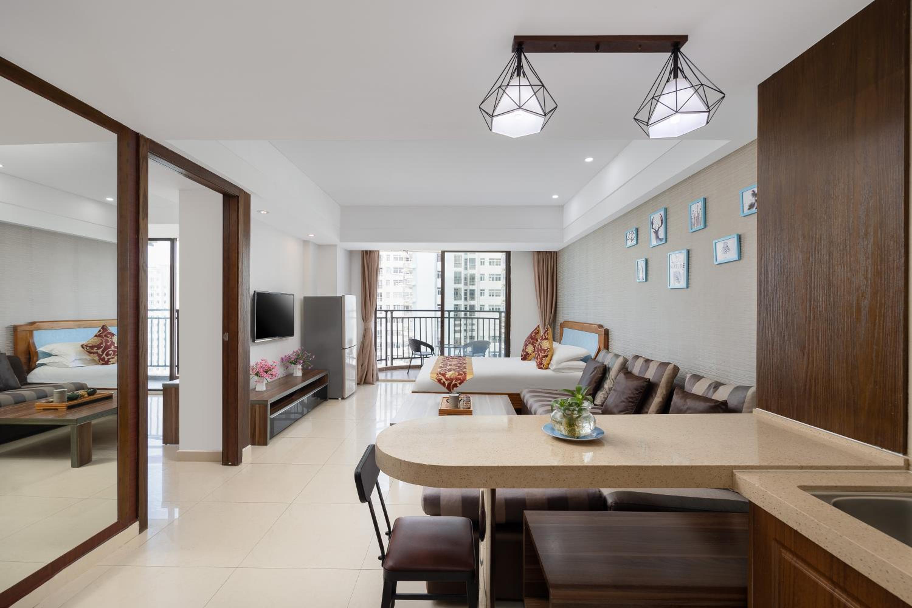 Family Room with Side Sea View