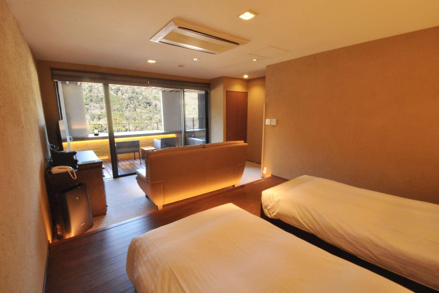【Adult Only】Luxury Tower - Deluxe Twin Room with Open-Air Bath - Top floor / Japanese Style Dinner
