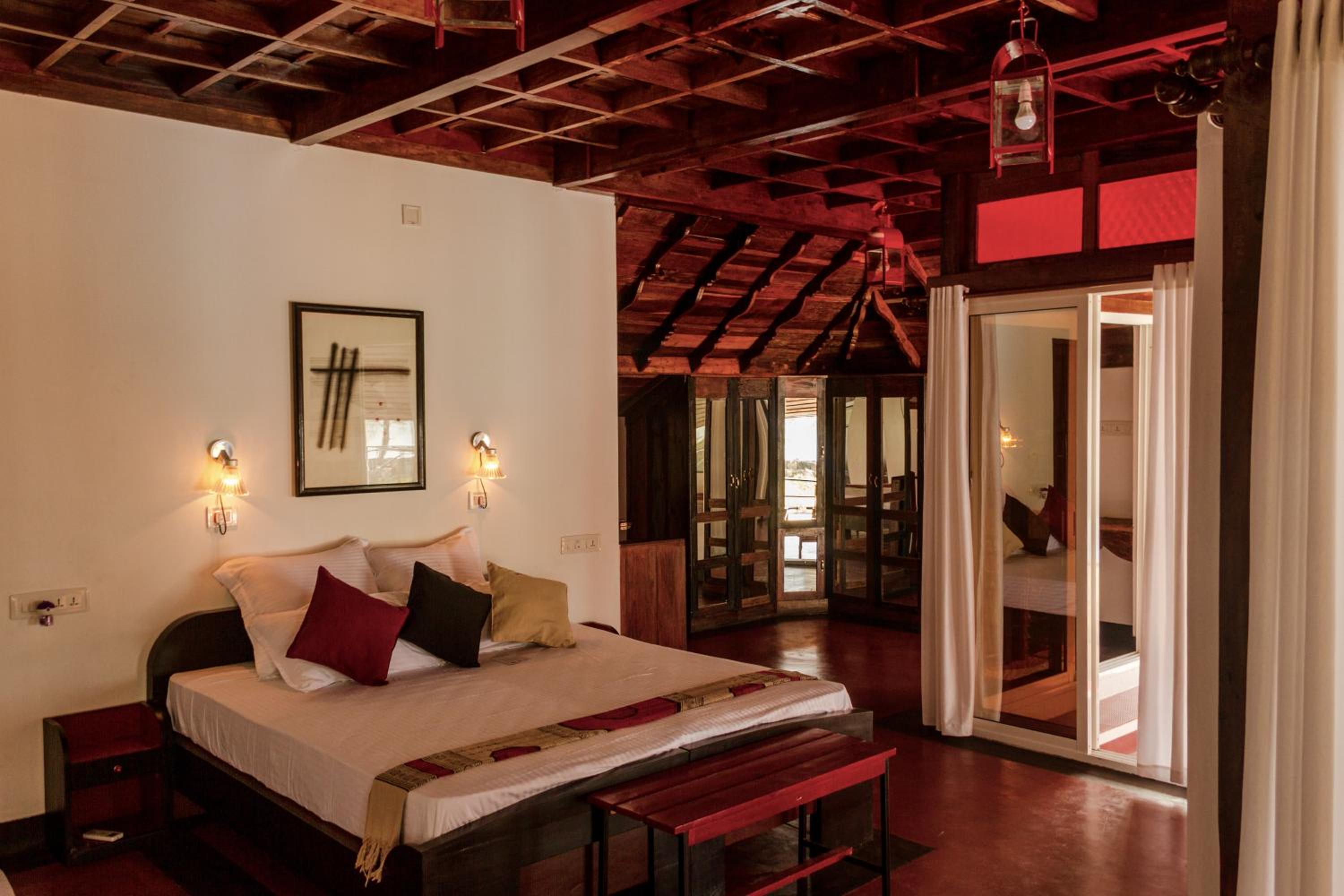 Panoramic Suite with Sea View photo 1