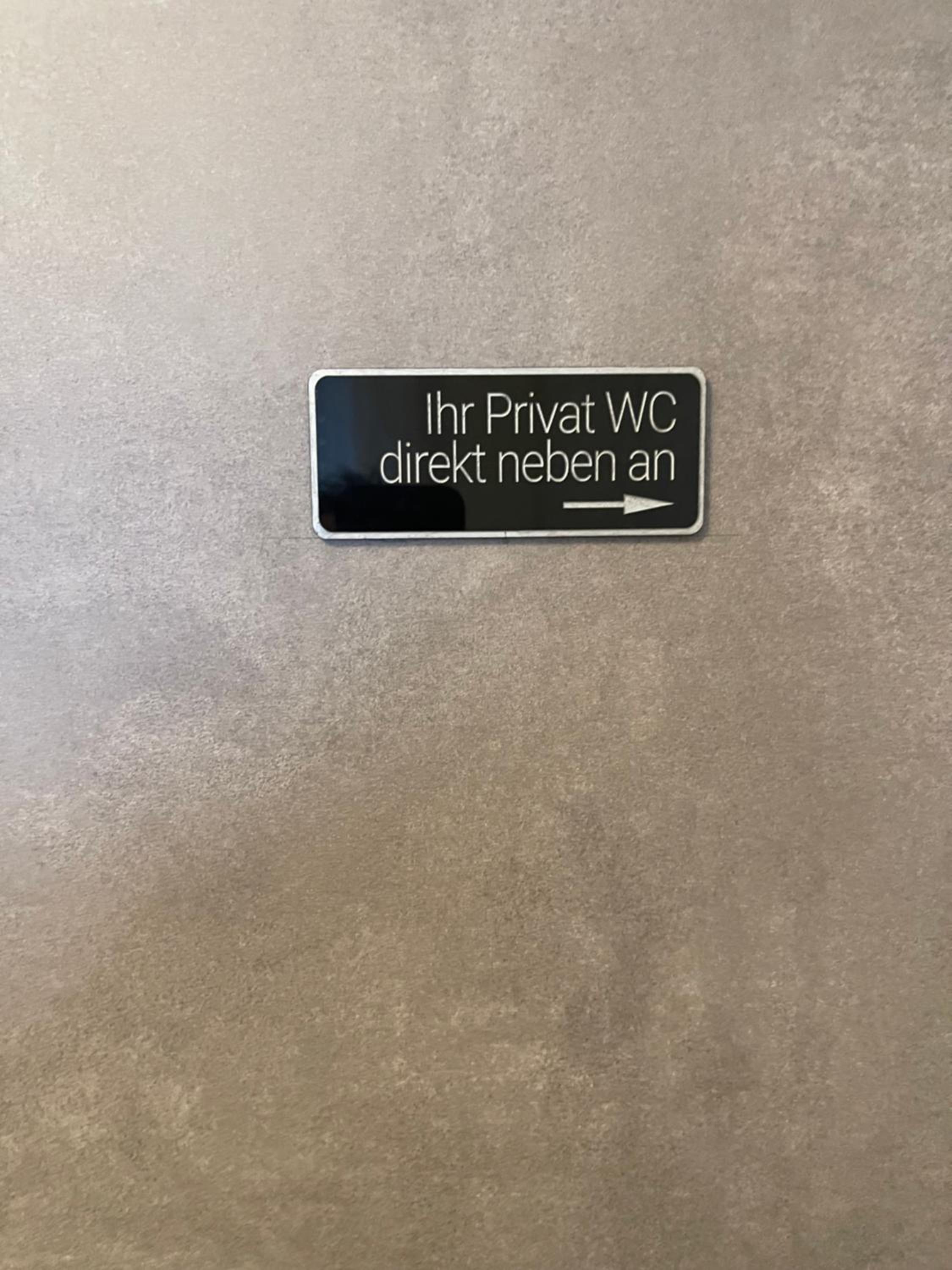 Budget Einzelzimmer, Dusche im Zimmer, eigenes WC nebenan  photo 1
