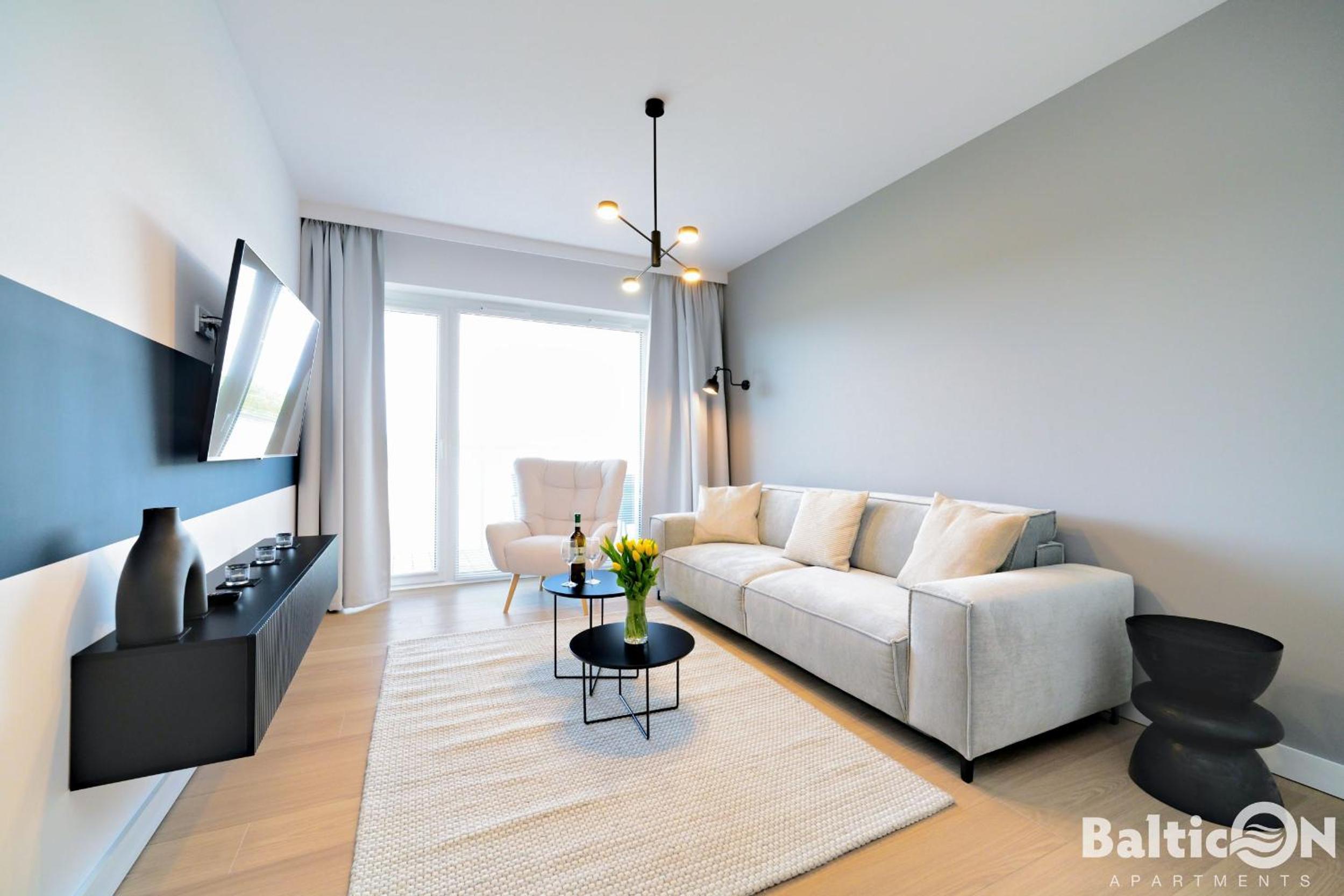 One-Bedroom Apartment with Balcony