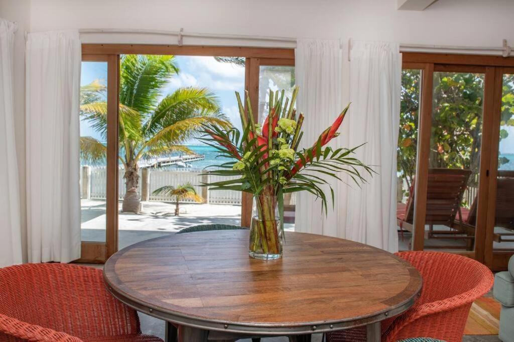 Two-Bedroom Apartment with Sea View photo 1