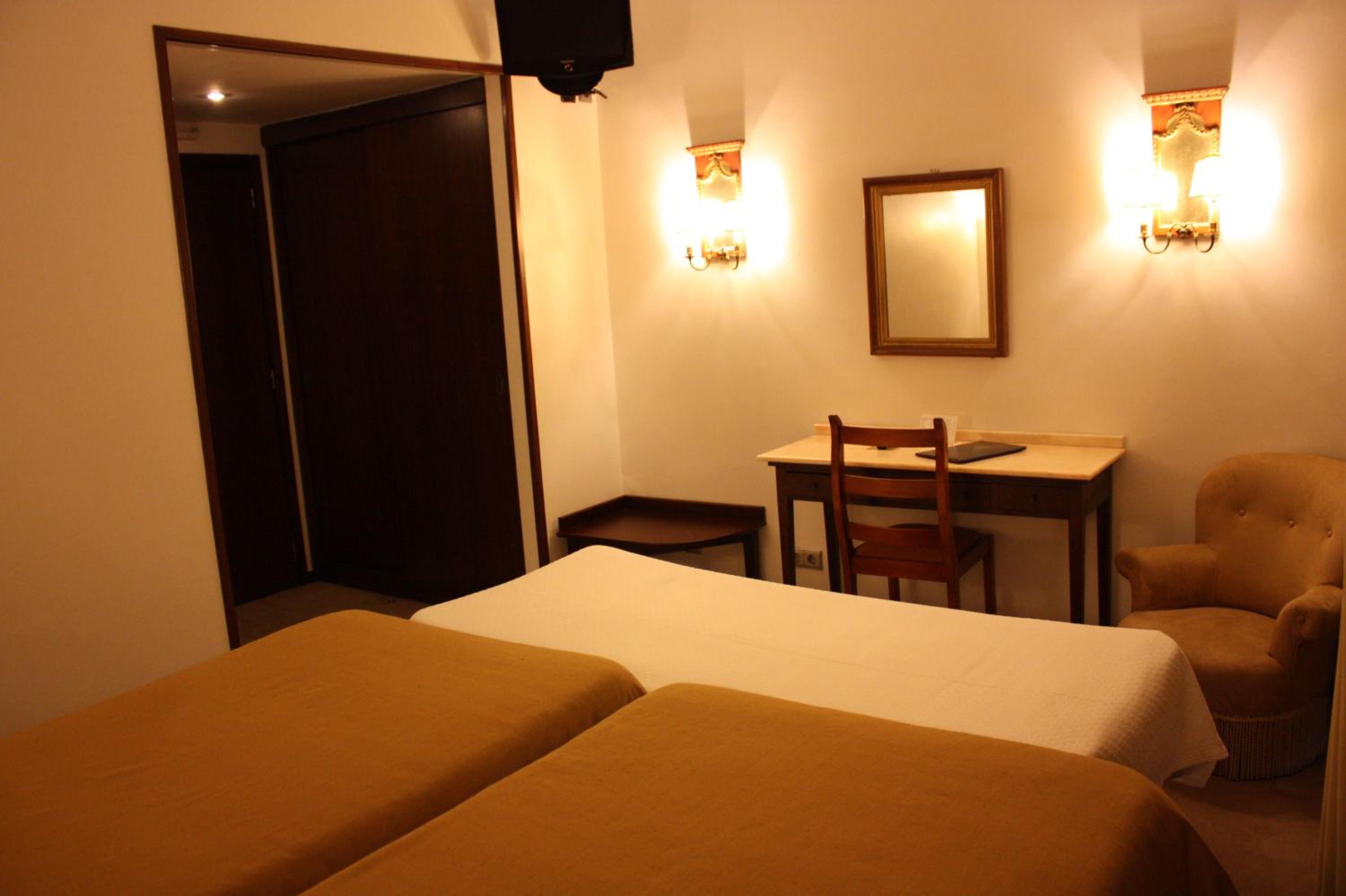 Triple Room - Photo 4
