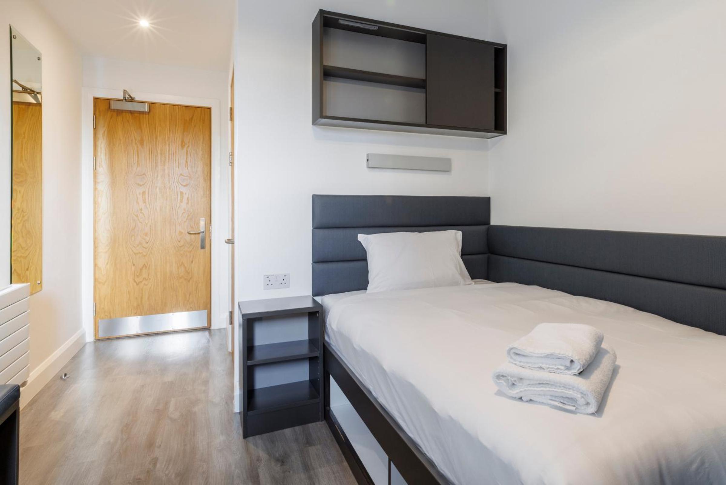 Single Room with Private Bathroom