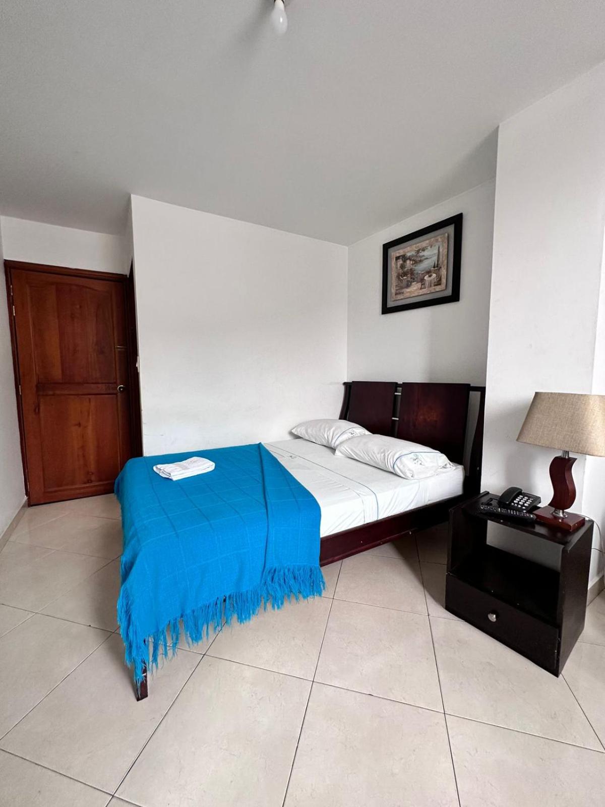 Standard Double Room photo 3