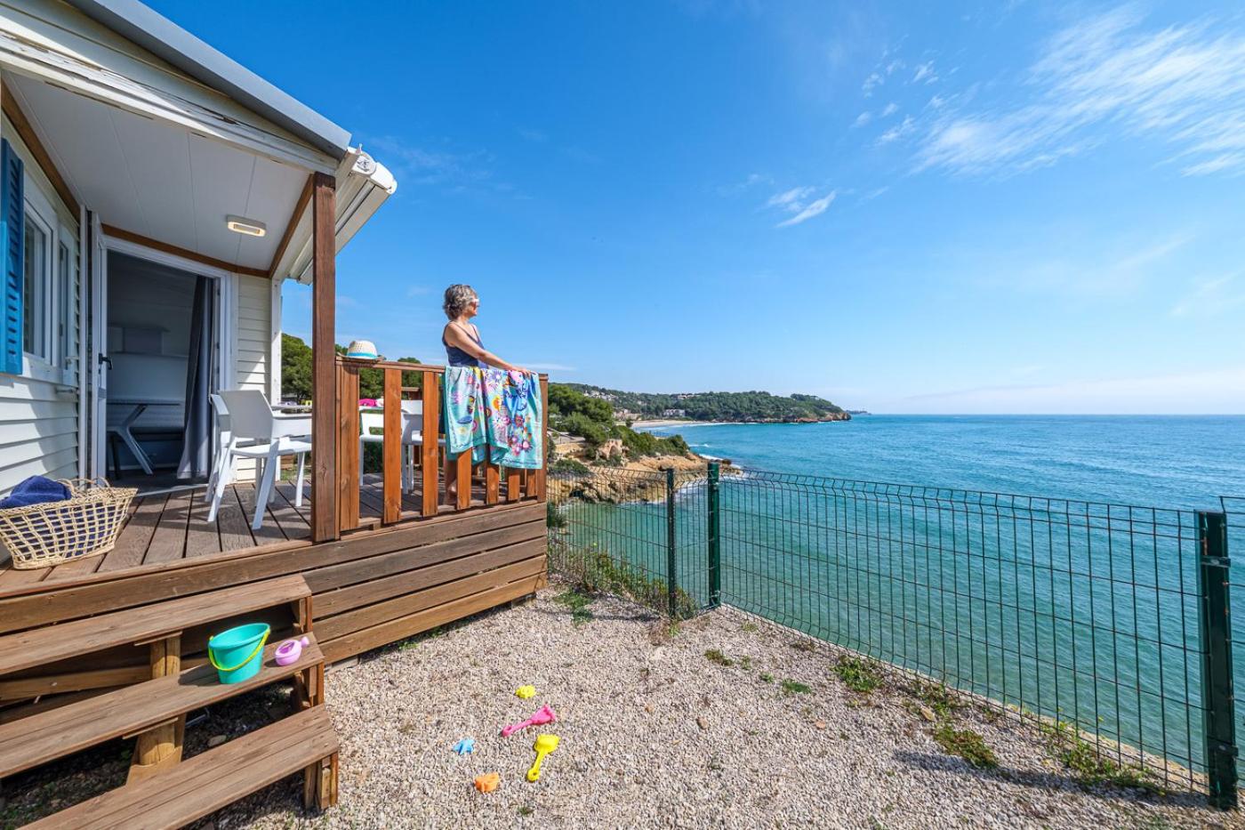 Deluxe Bungalow with Sea View photo 3