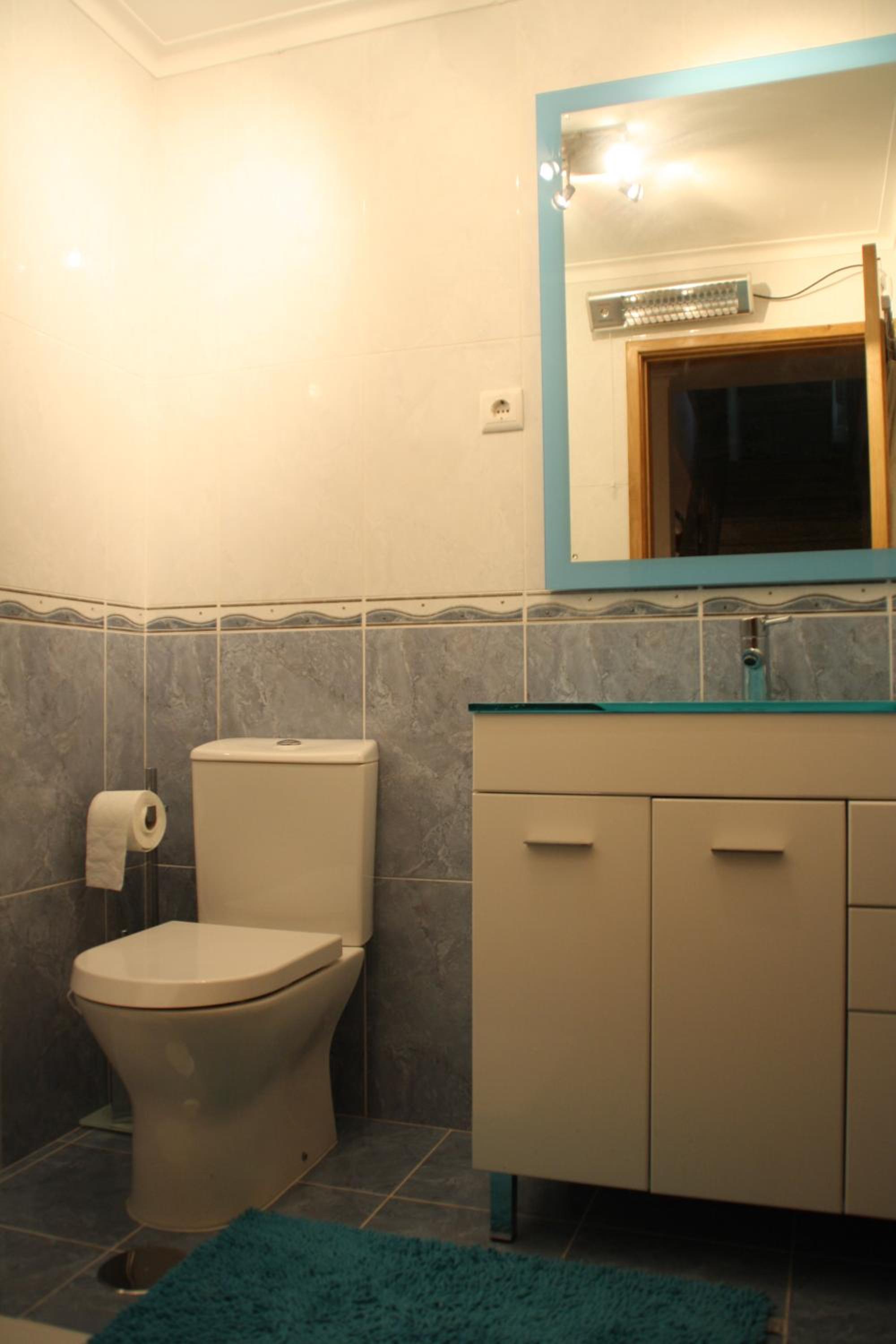 Economy Double Room with Private External Bathroom photo 3