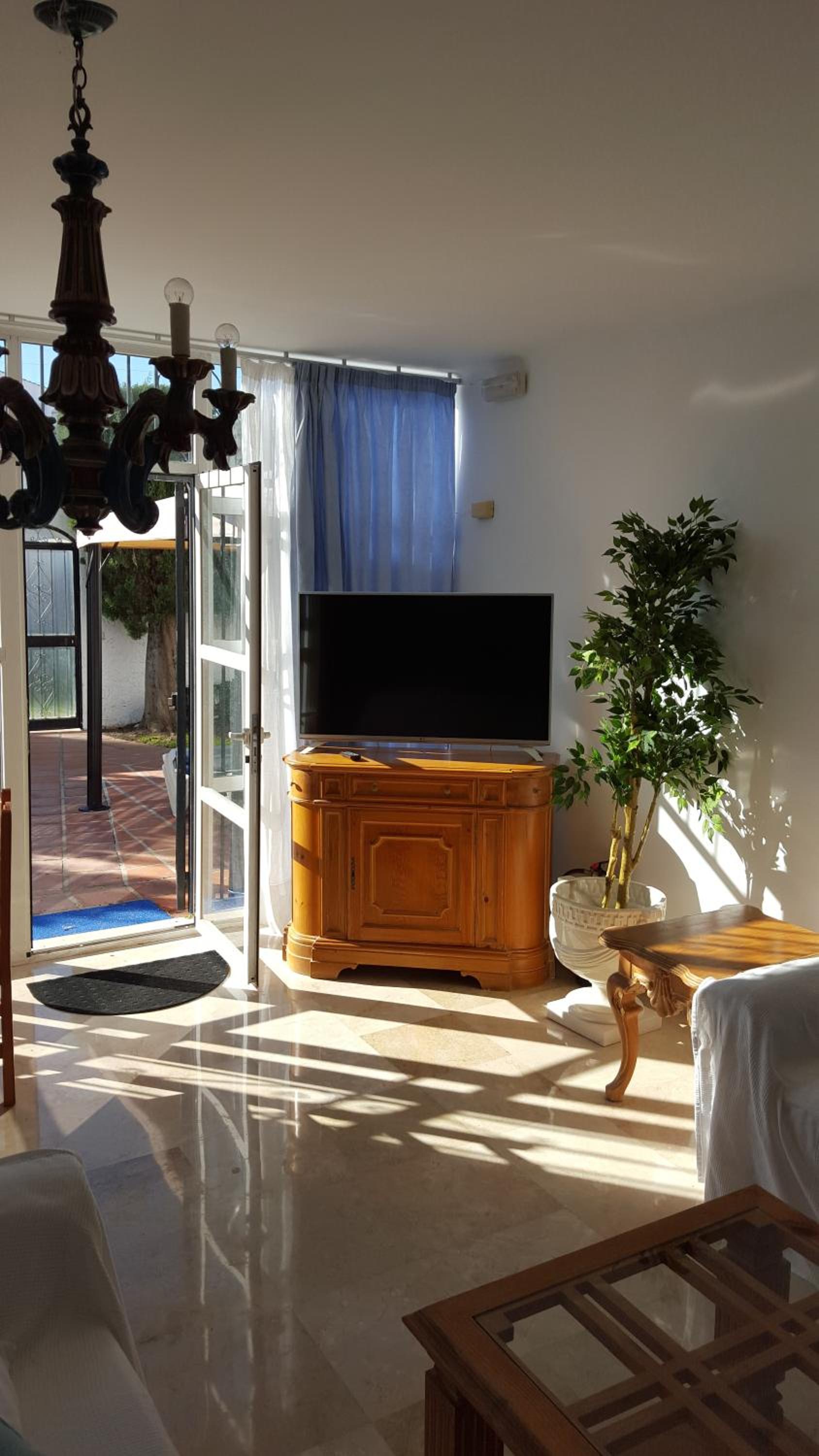 Apartamento de tres habitaciones (6-8 adultos)