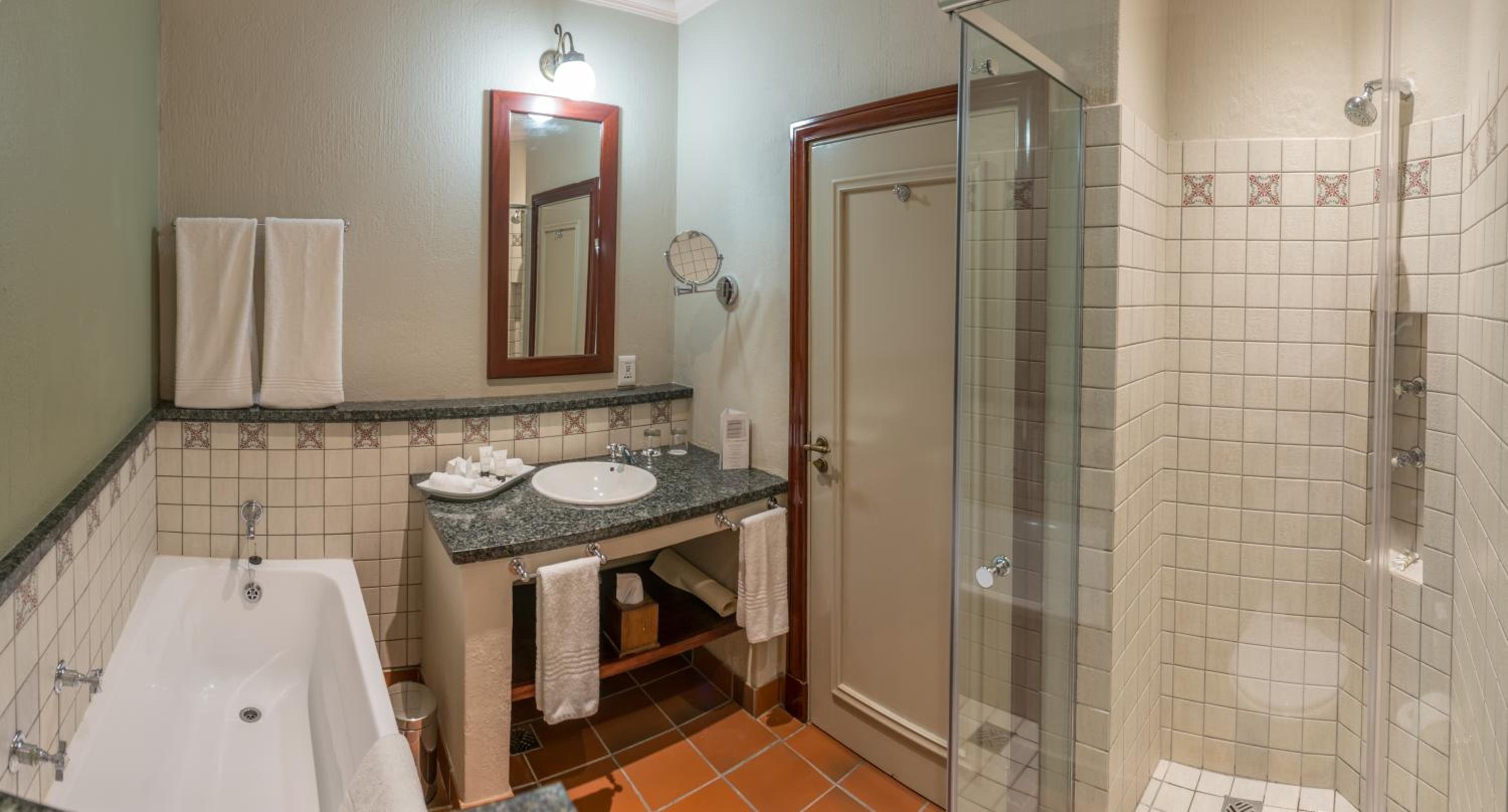 Superior Twin Room - Photo 7