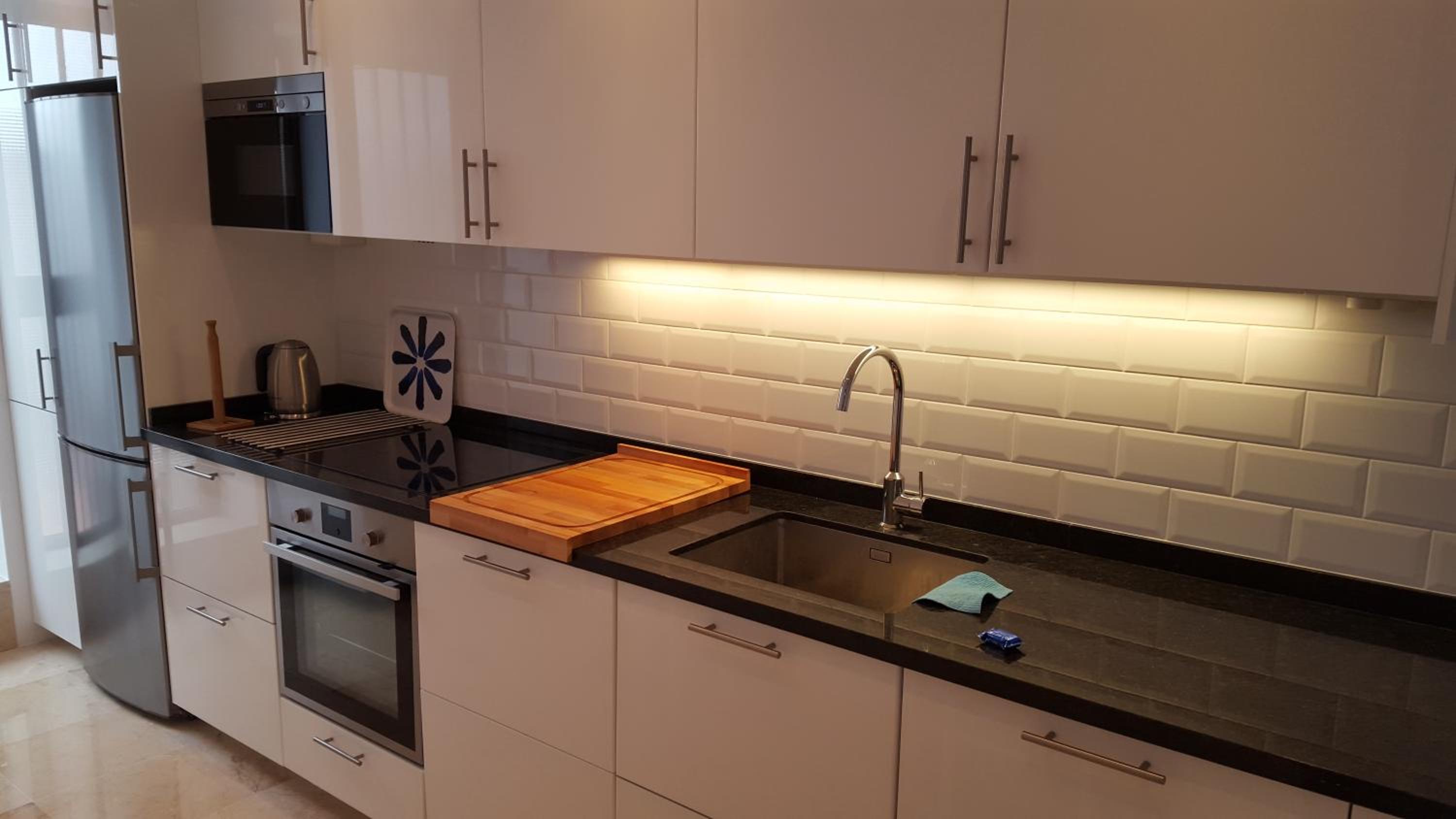 Three-Bedroom Apartment (6-8 Adults) photo 2