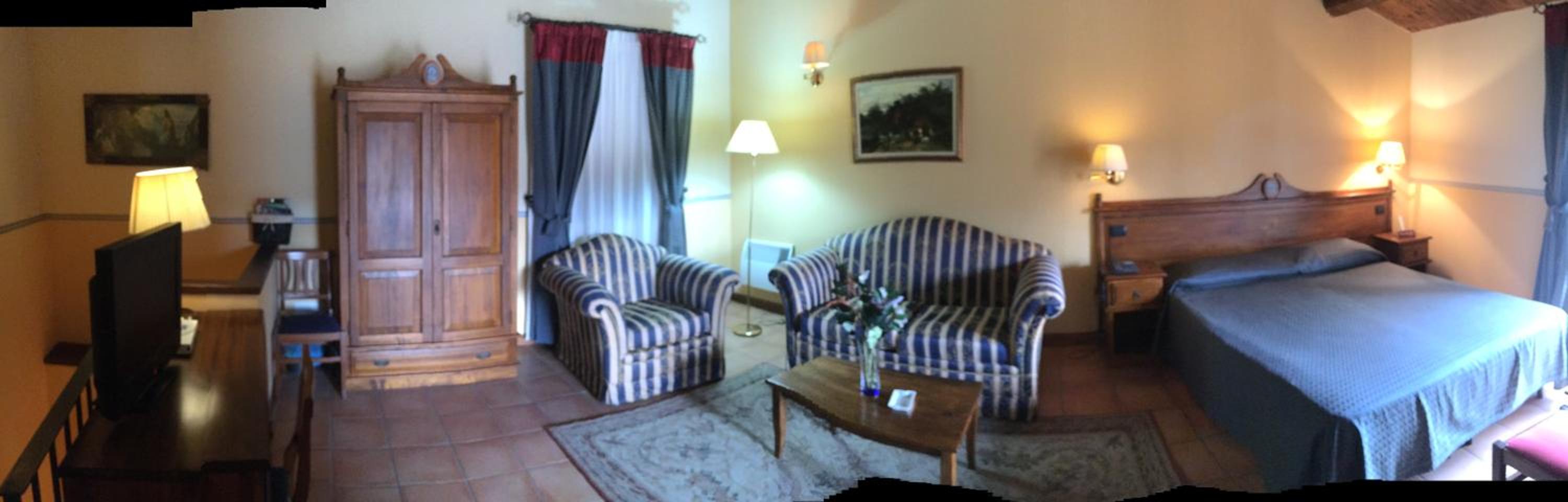 Superior Double or Twin Room - Photo 2