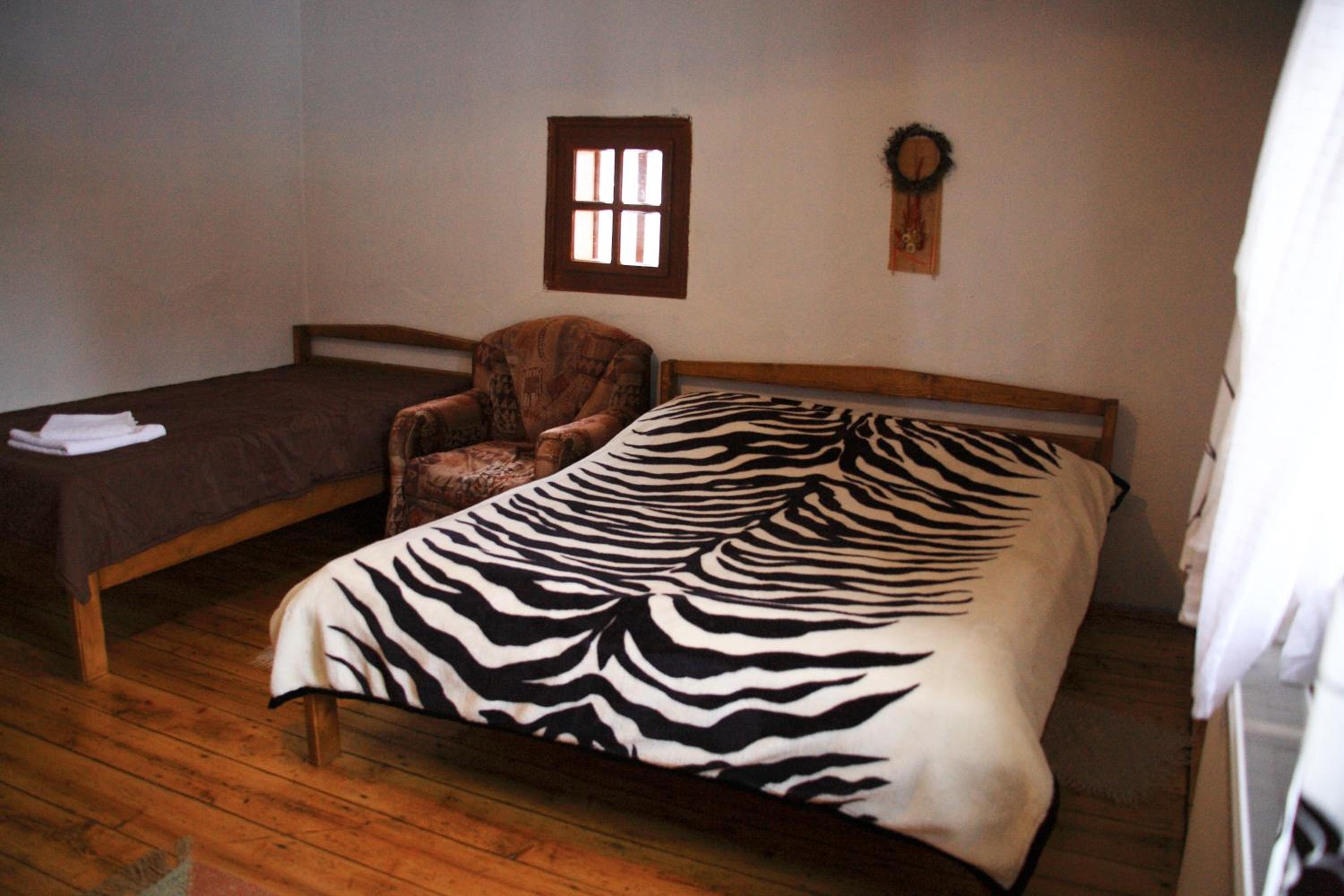 Two-Bedroom House photo 3