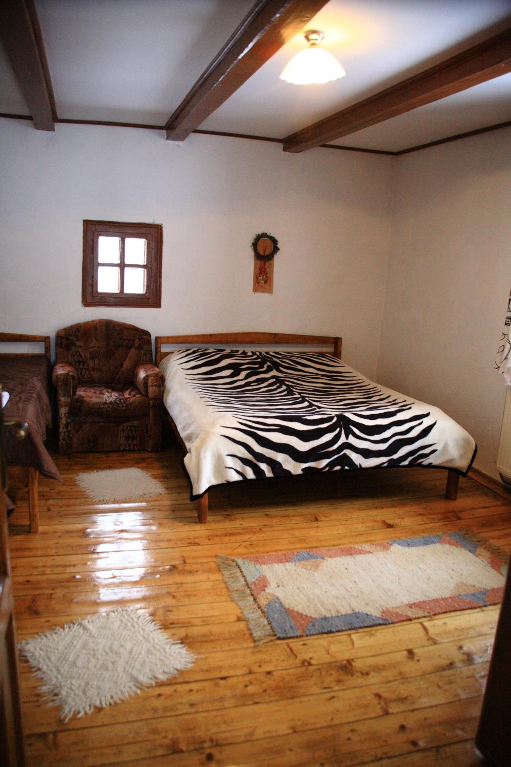 Two-Bedroom House photo 3