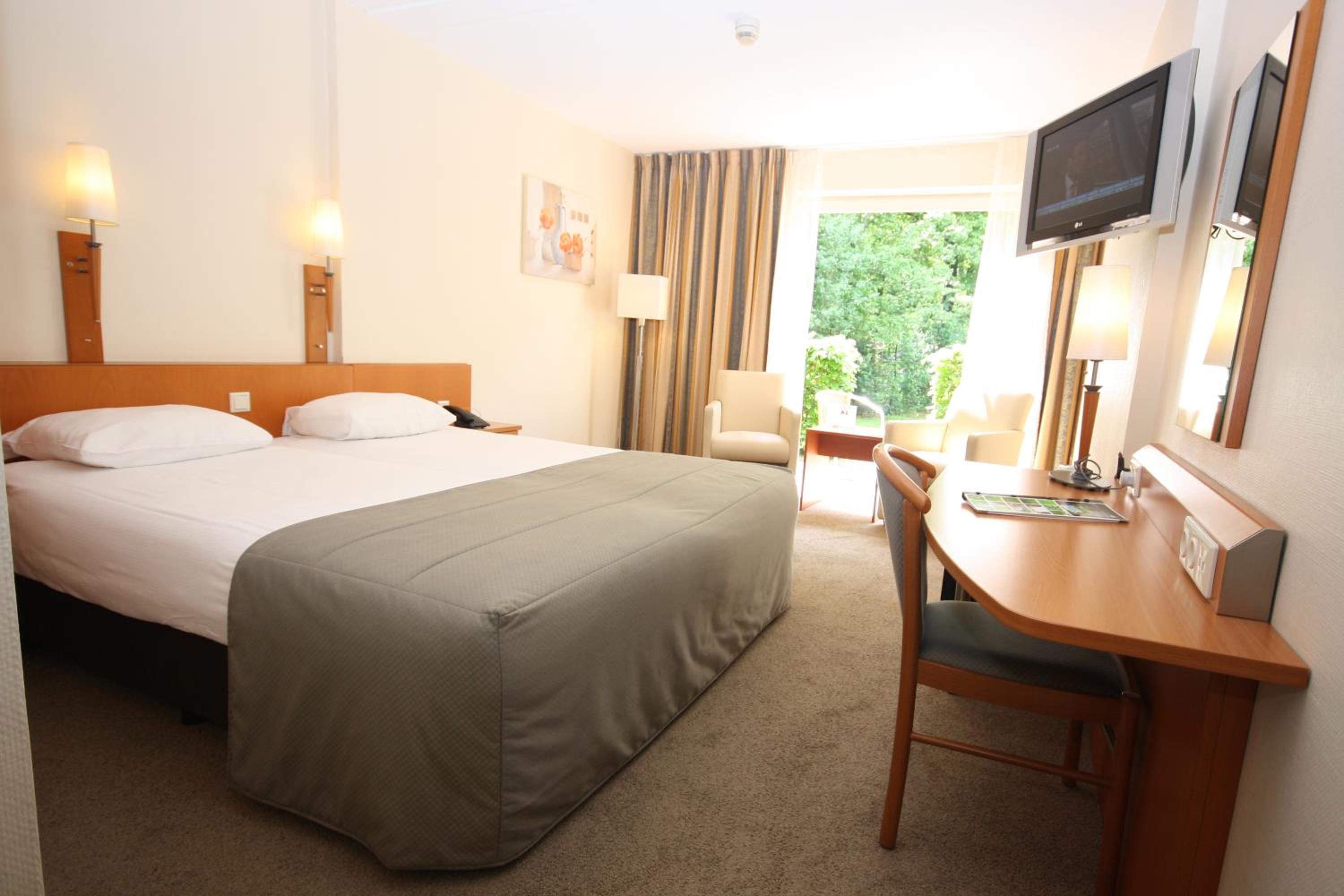 Double Room with Terrace - Photo 3